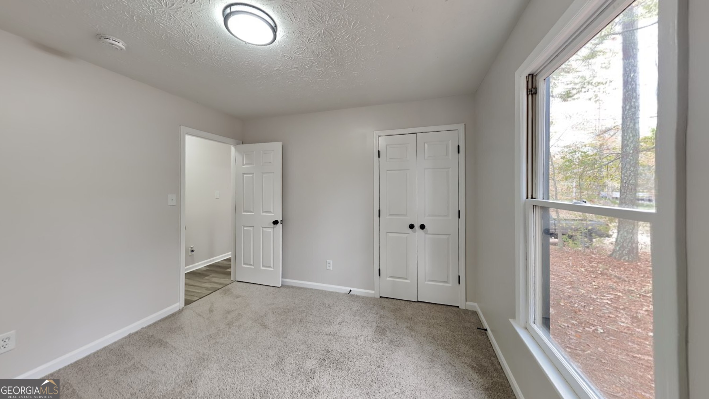 245 Southmoor Circle Property Photo 13