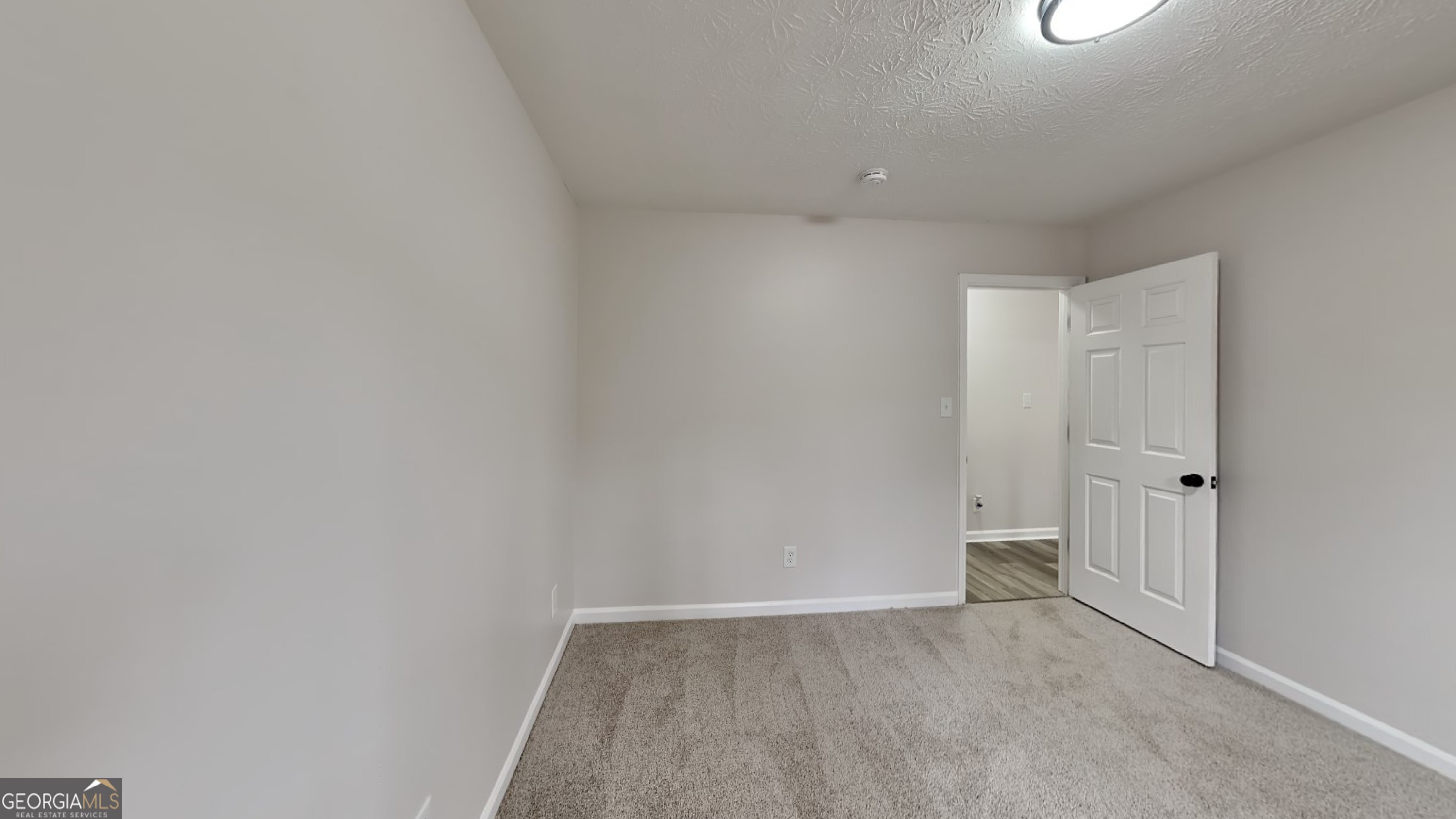245 Southmoor Circle Property Photo 14