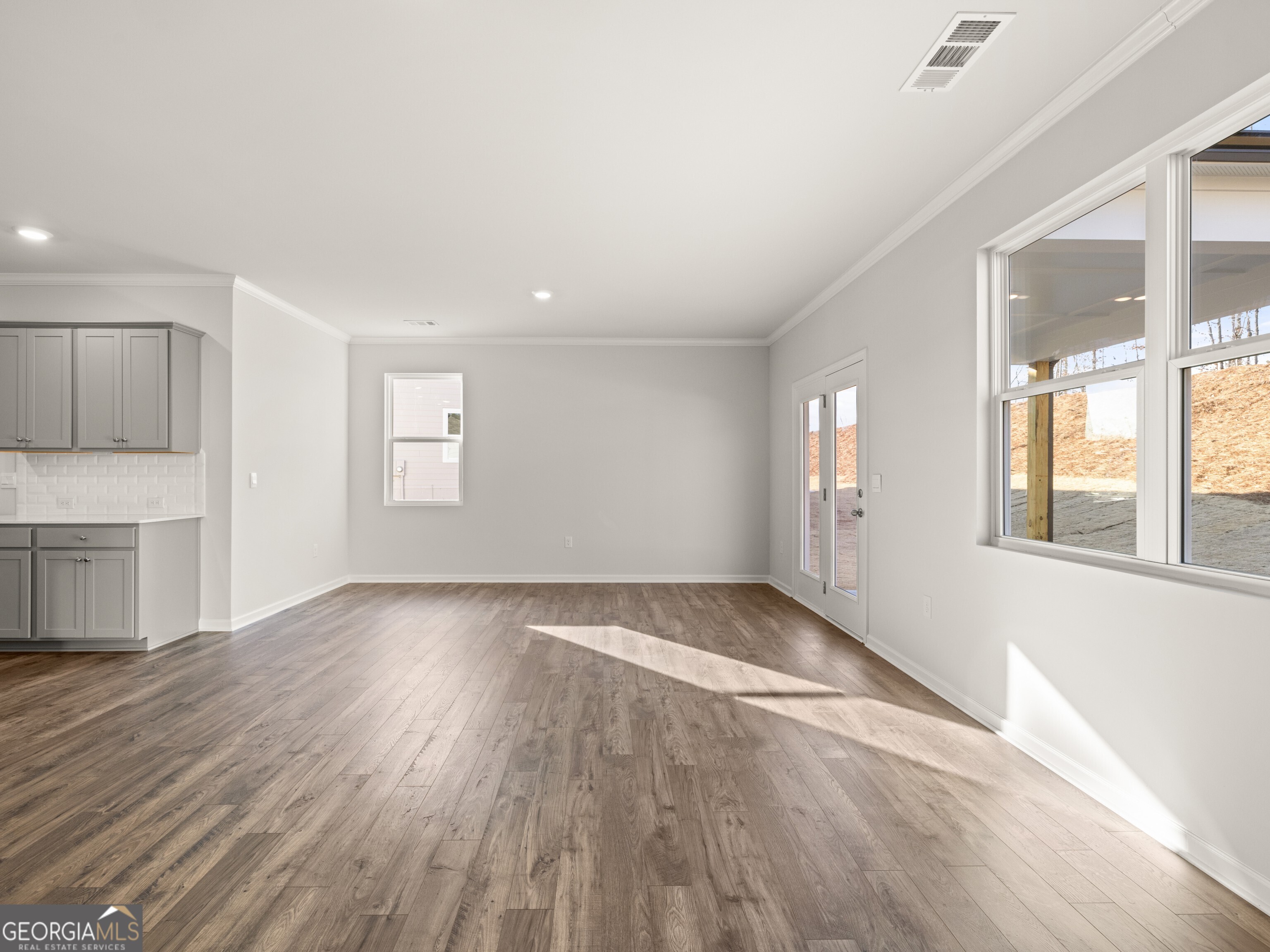 4031 Peregrine Way Property Photo 8