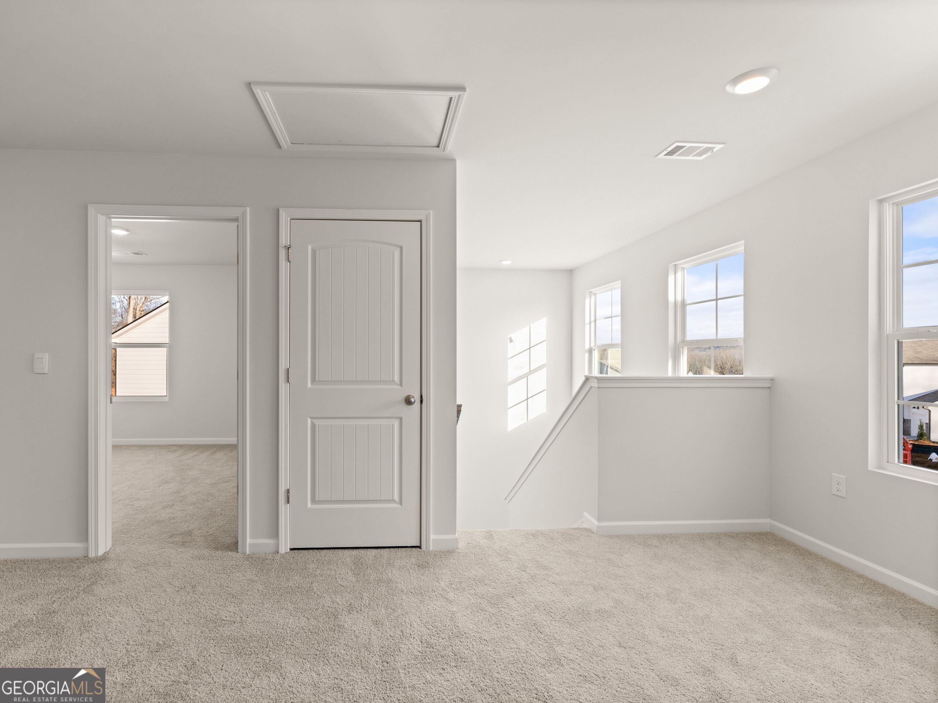 4031 Peregrine Way Property Photo 14