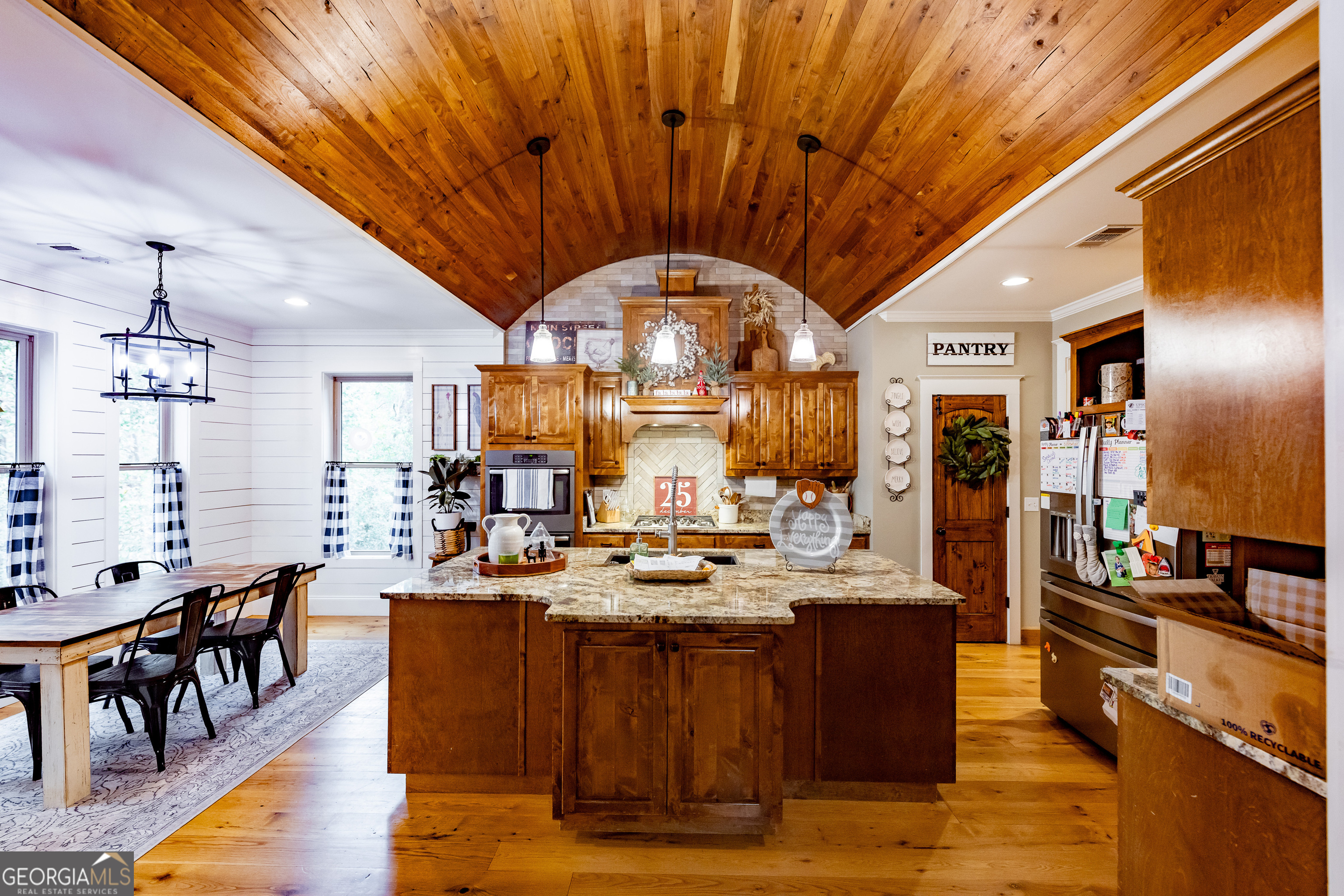 675 Goshen Road Property Photo 12