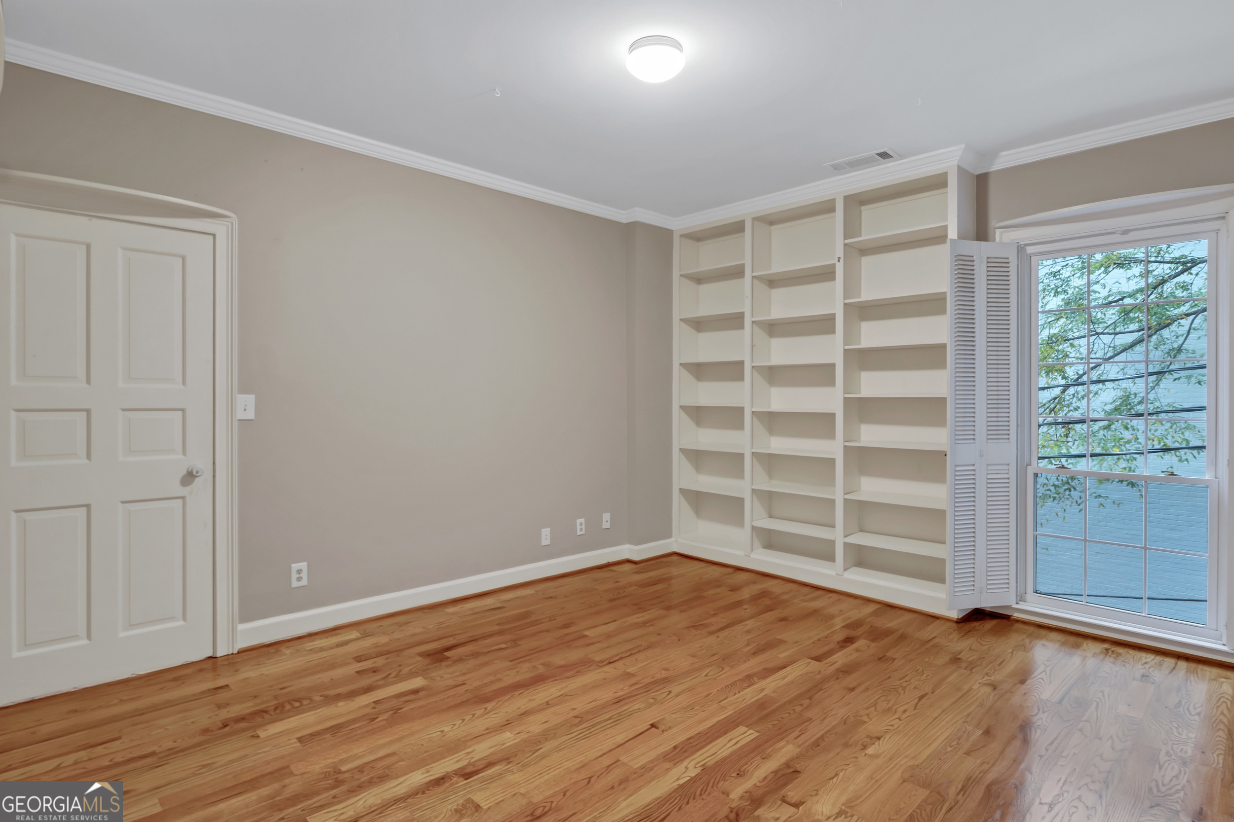 3649 Peachtree Road Ne # 201 Property Photo 18