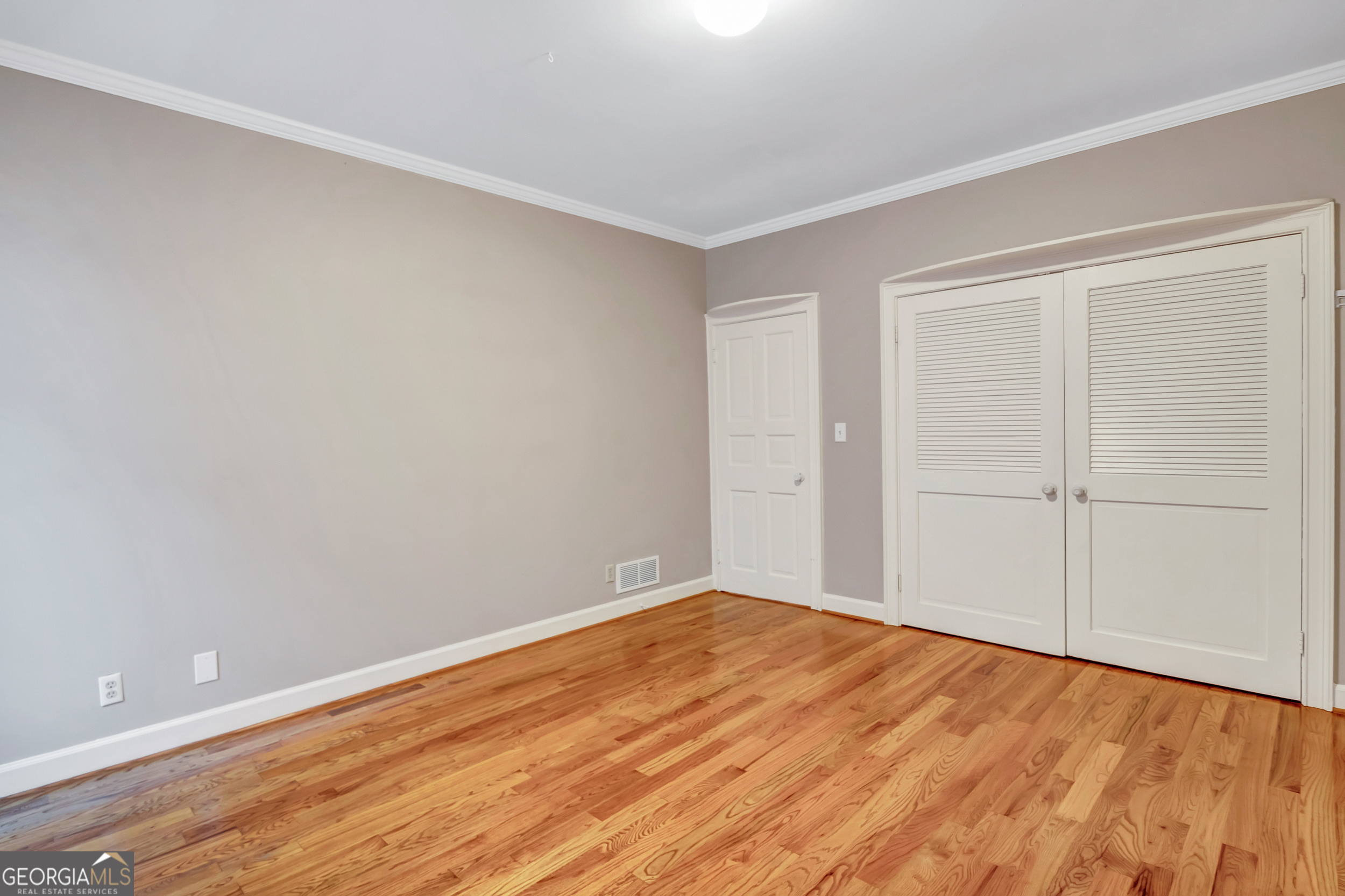 3649 Peachtree Road Ne # 201 Property Photo 19