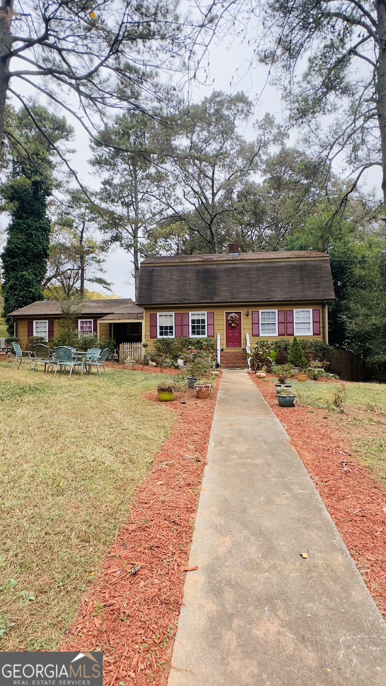 6051 Meadowbrook Drive Property Photo 12