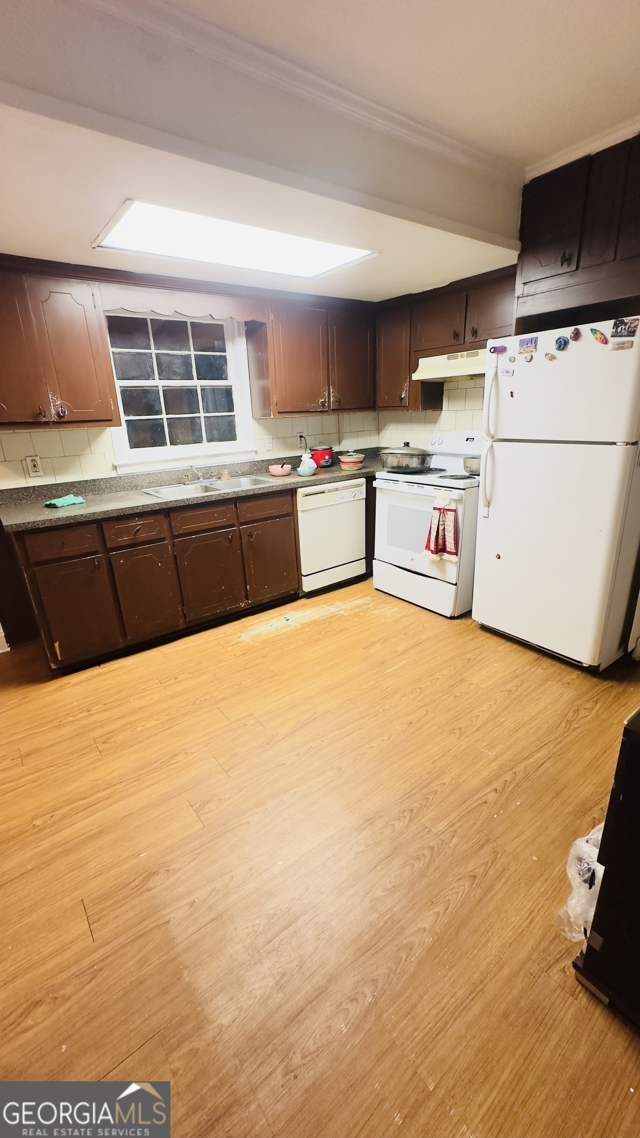 6051 Meadowbrook Drive Property Photo 15