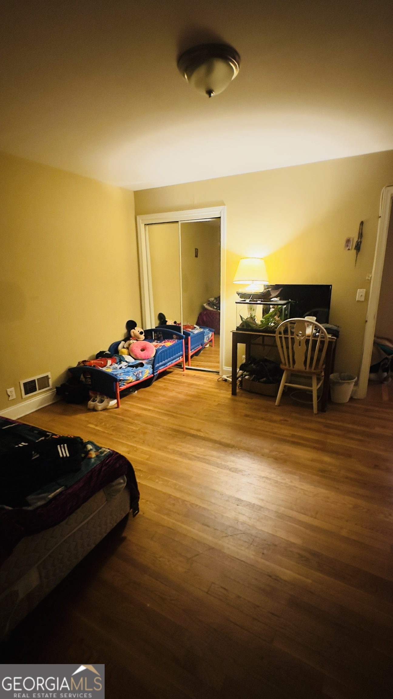 6051 Meadowbrook Drive Property Photo 18