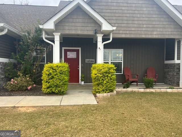 203 Gilmore Circle Sw Property Photo 2