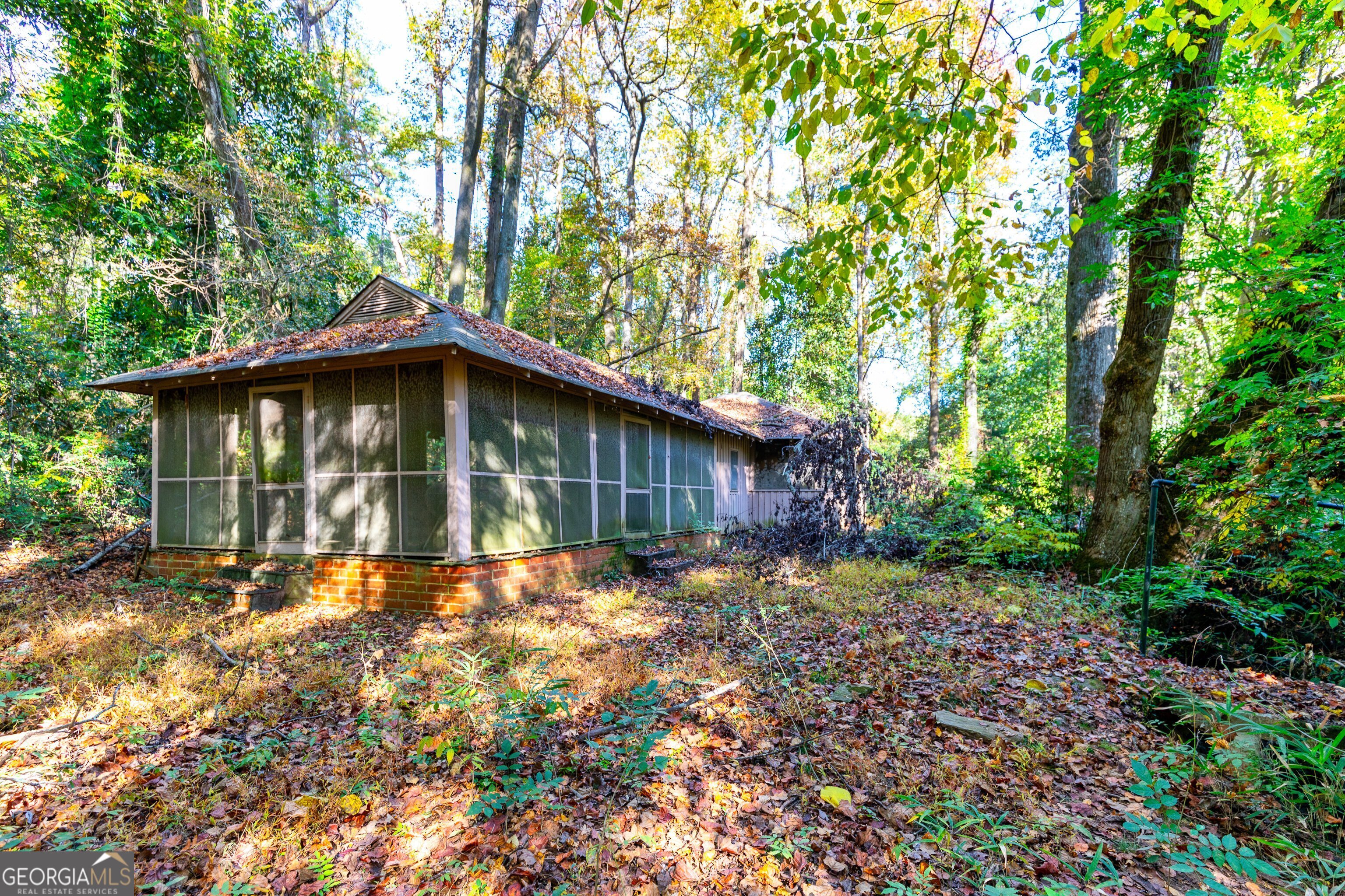 300 Poplar Drive Property Photo 8