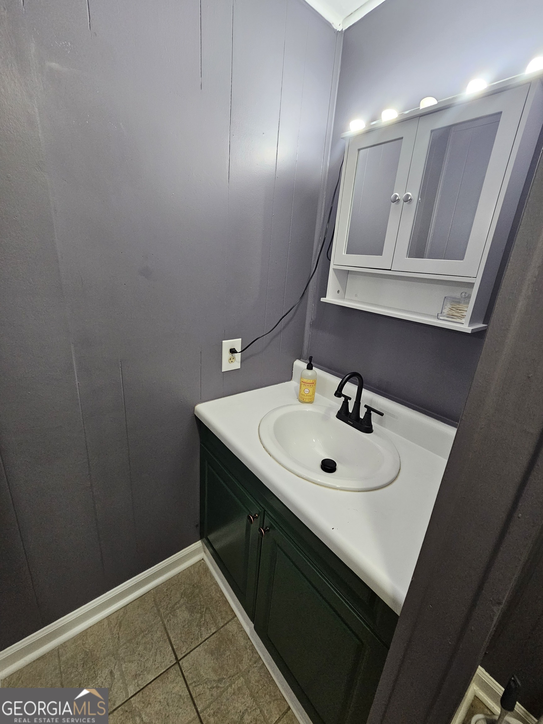 33 Nw Cedar Lane Nw Property Photo 10