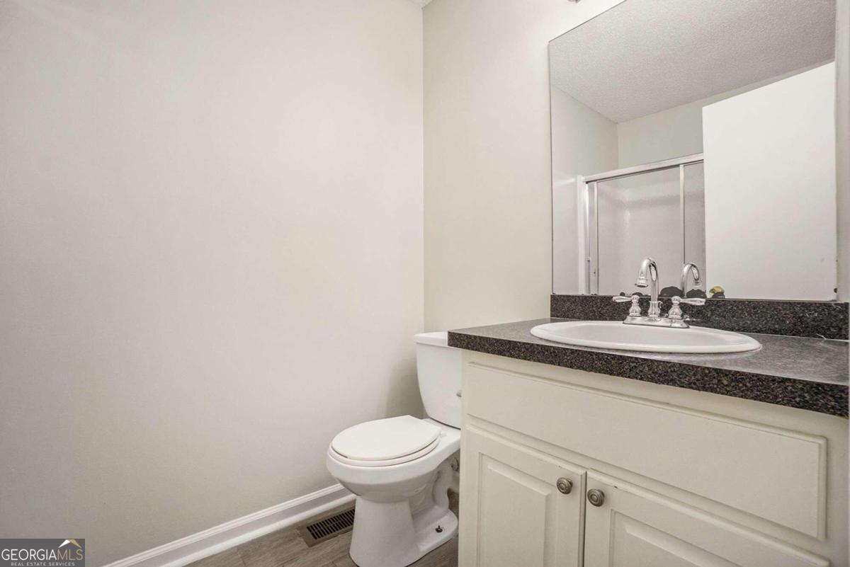 7004 Pat Mell Place Se Property Photo 15