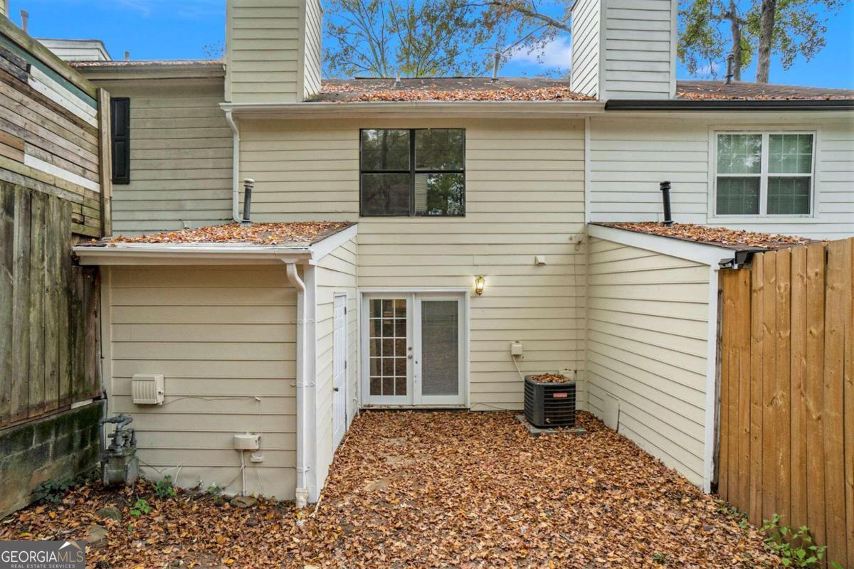 7004 Pat Mell Place Se Property Photo 17
