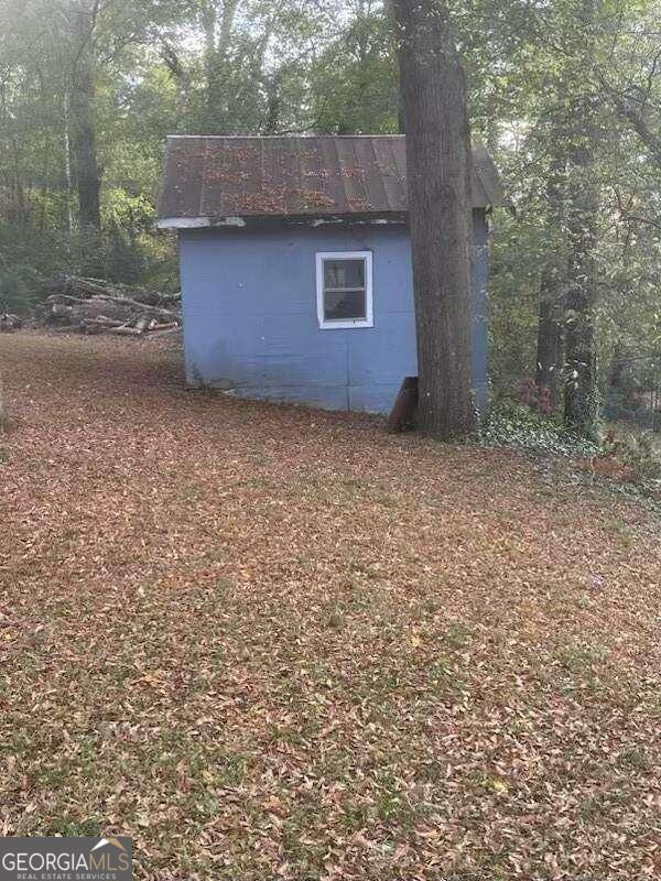 33 Fairview Street Property Photo 6