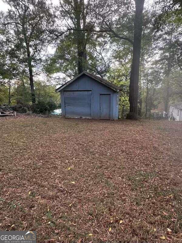 33 Fairview Street Property Photo 8