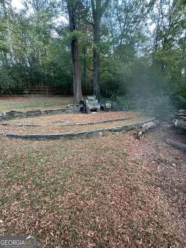 33 Fairview Street Property Photo 9