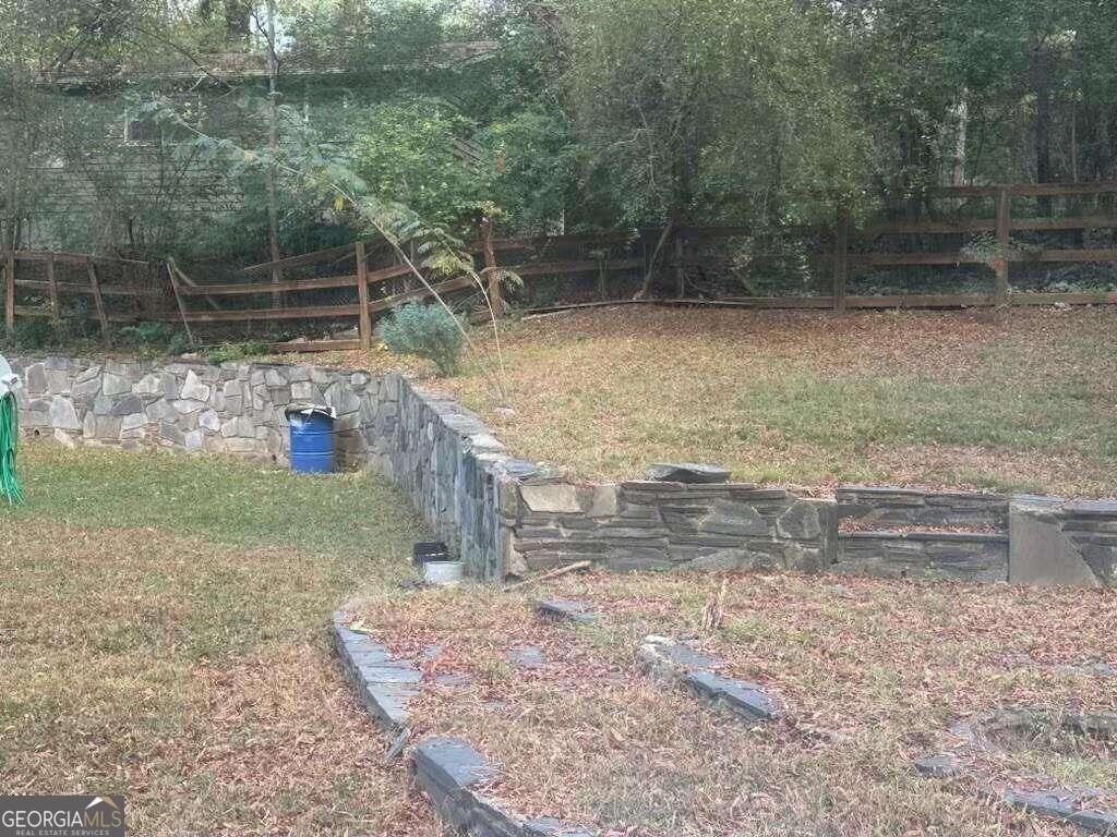 33 Fairview Street Property Photo 11