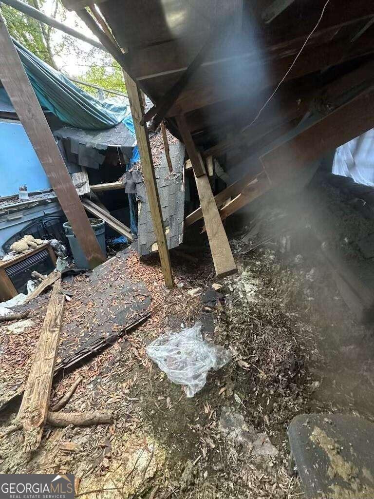33 Fairview Street Property Photo 17