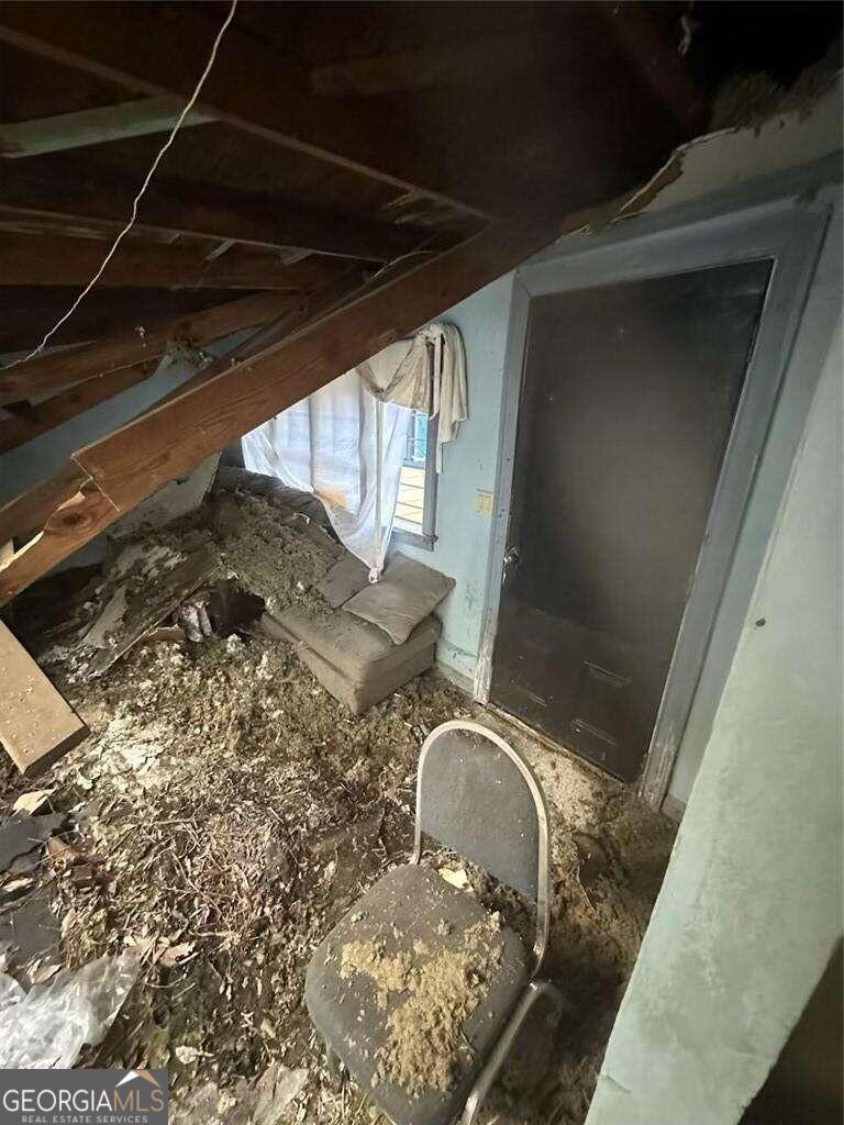 33 Fairview Street Property Photo 18