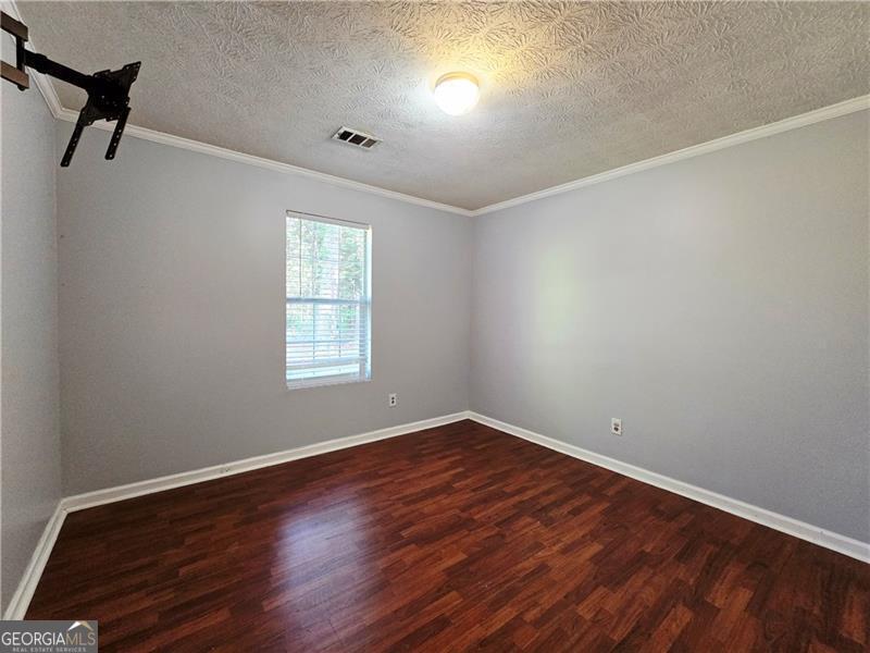 115 Bond Drive Property Photo 10