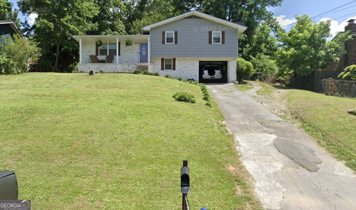 98 Linda Lane Property Photo