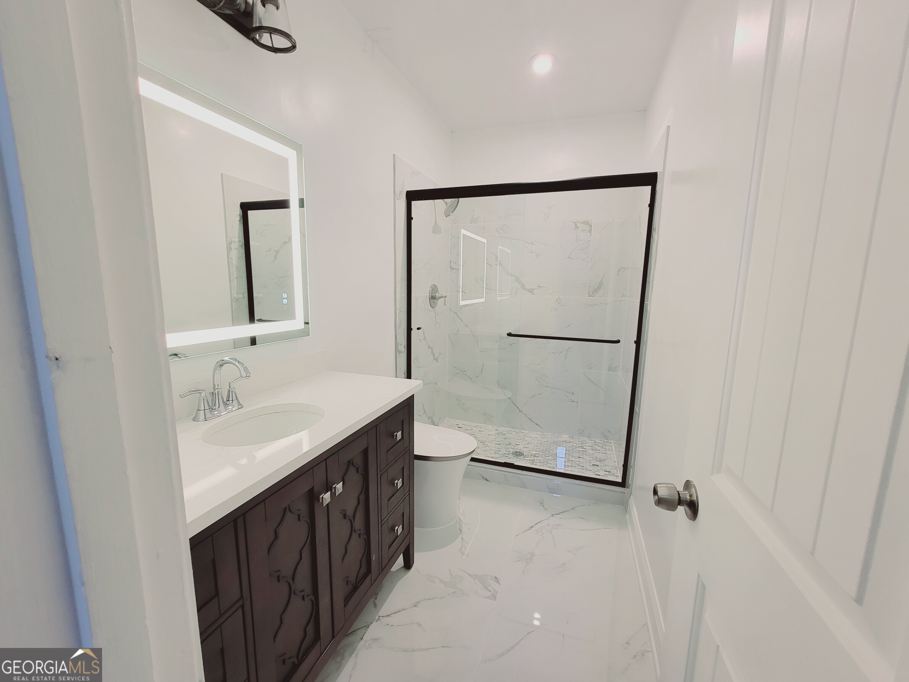 7327 Stream Court Property Photo 14