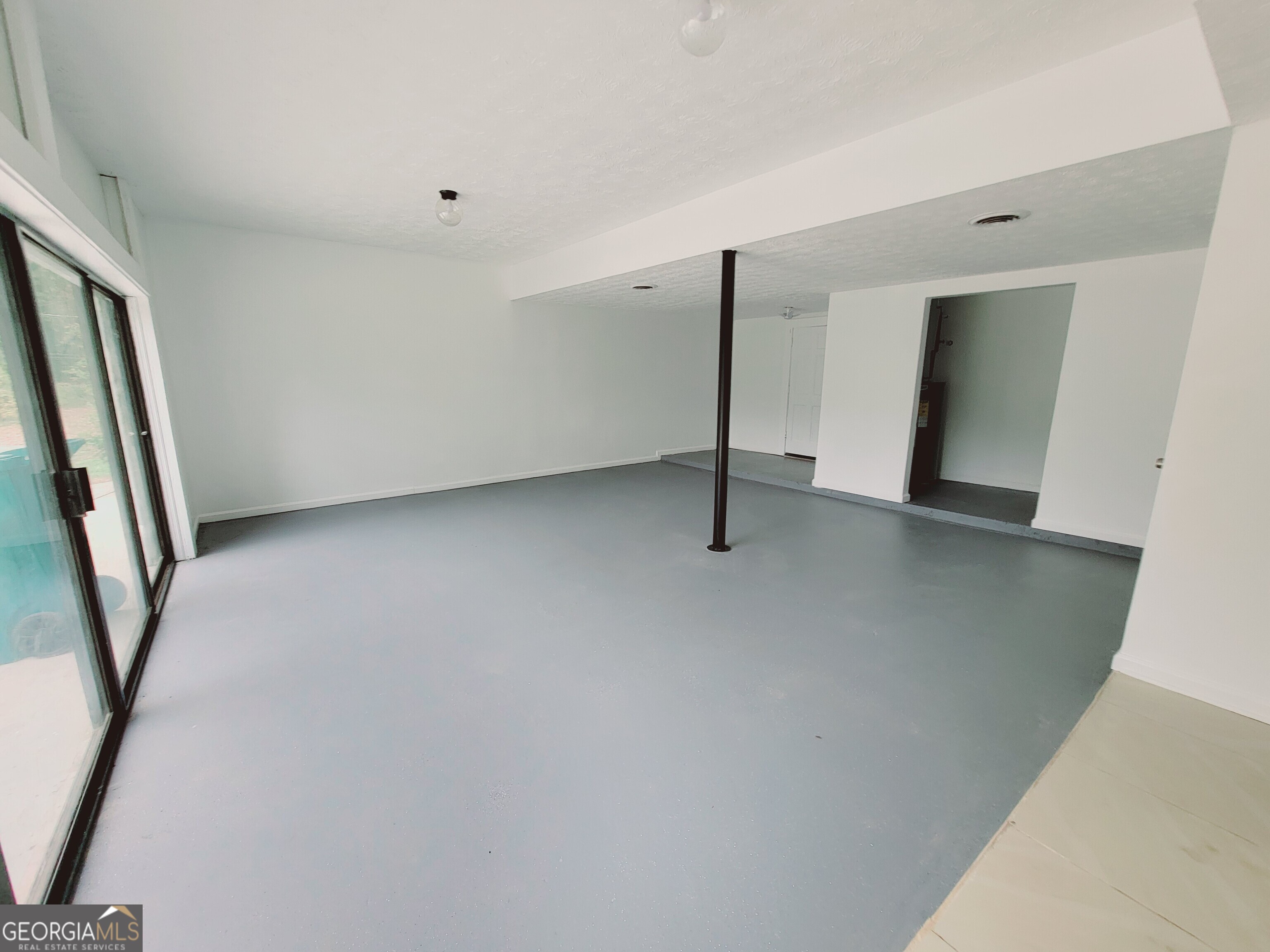 7327 Stream Court Property Photo 15