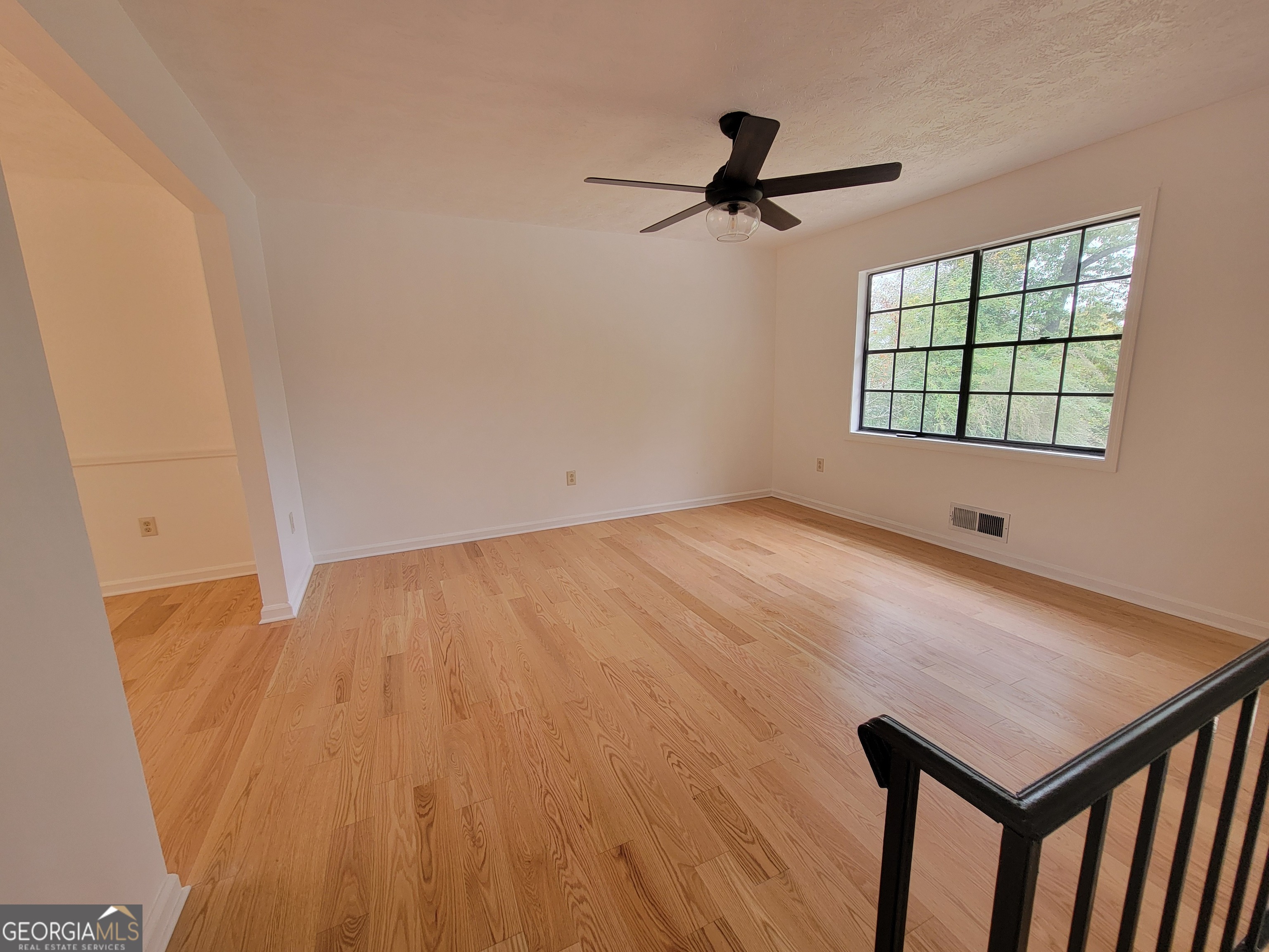 7327 Stream Court Property Photo 16