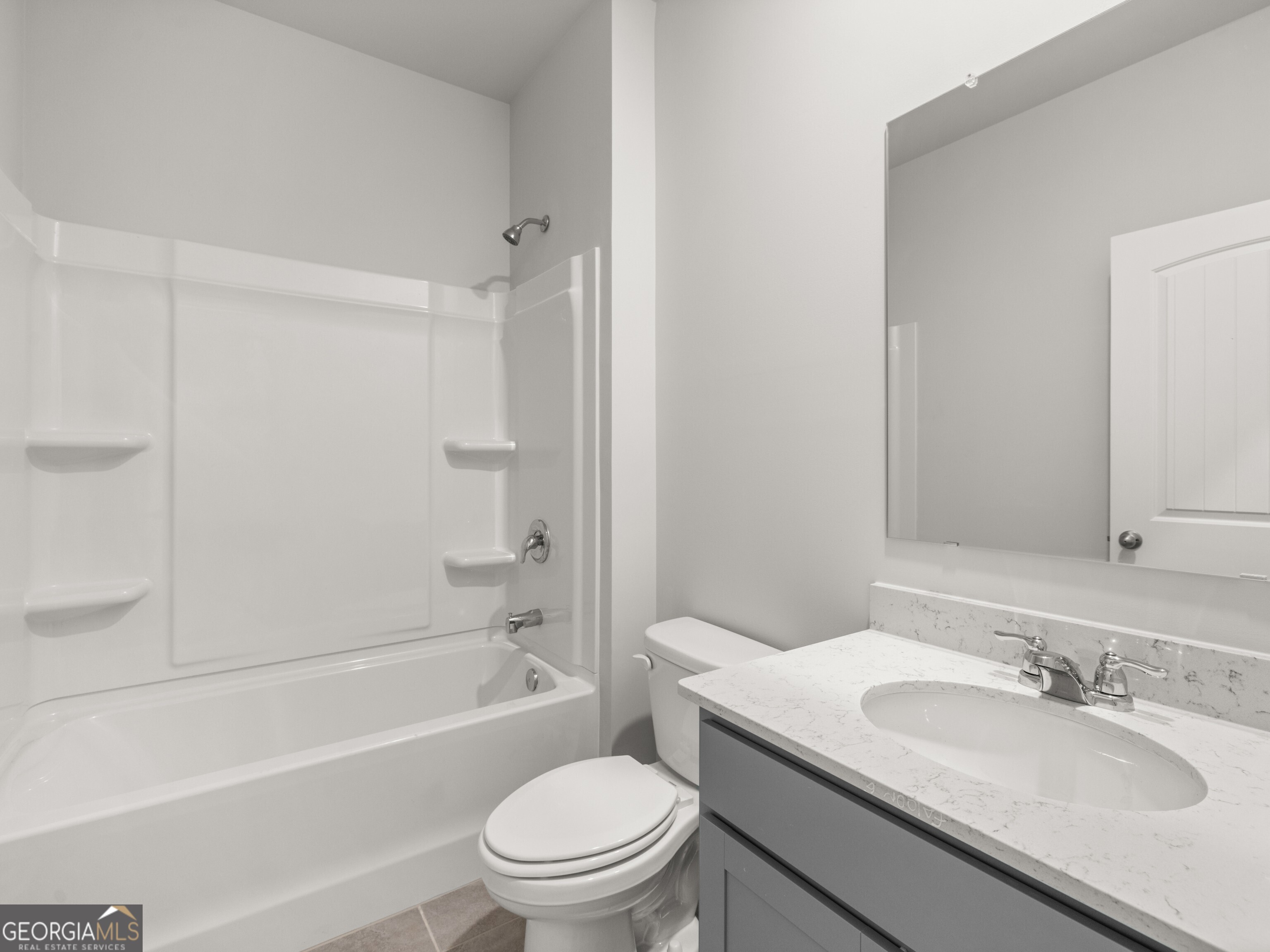 4027 Peregrine Way Property Photo 15
