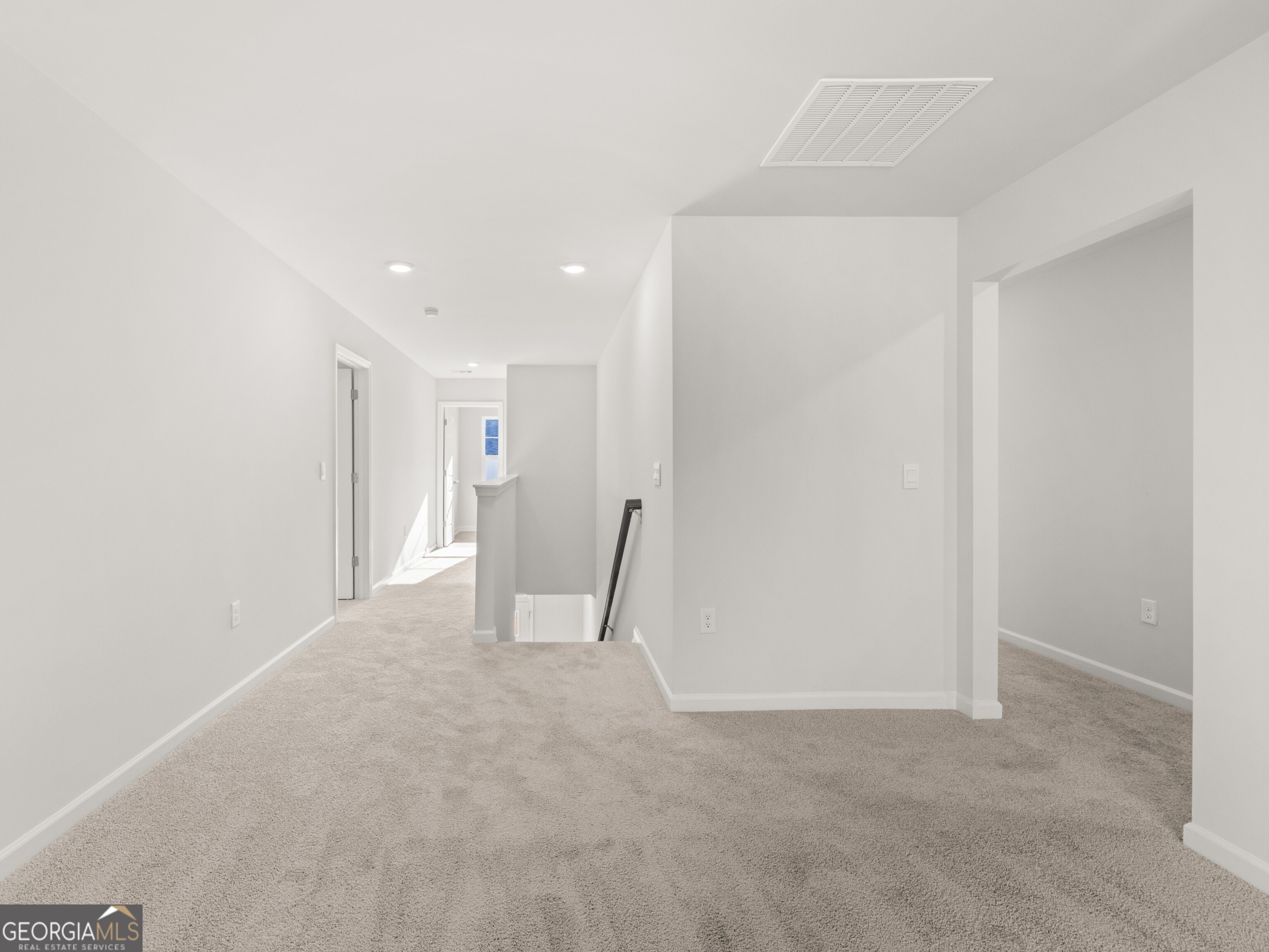 4027 Peregrine Way Property Photo 16