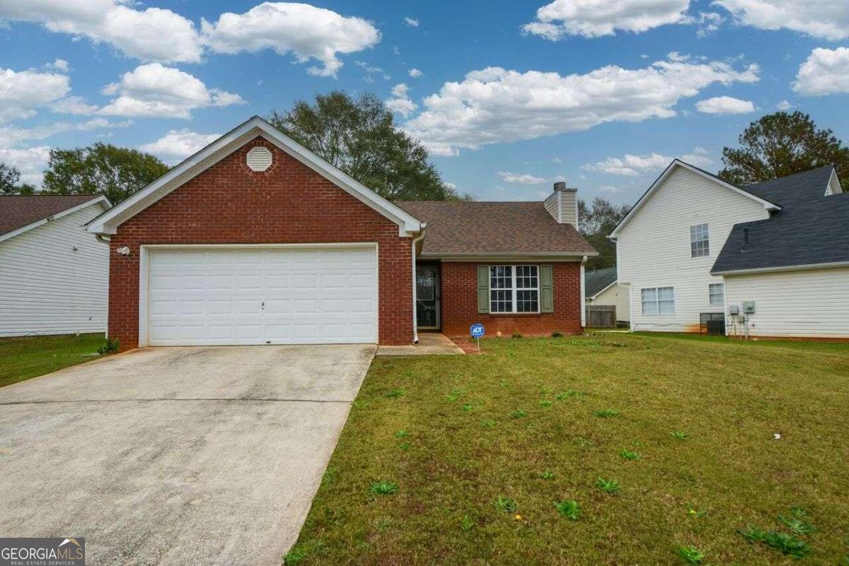 1712 Graystone Drive Property Photo 2