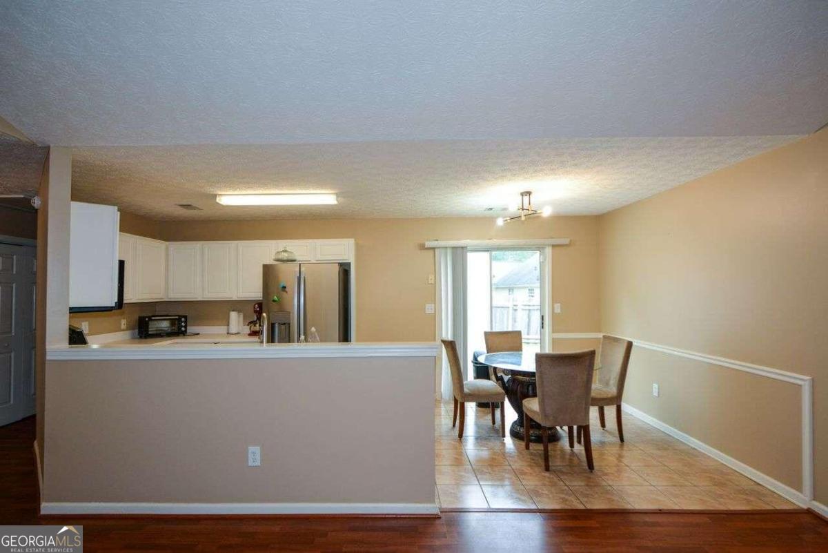 1712 Graystone Drive Property Photo 5