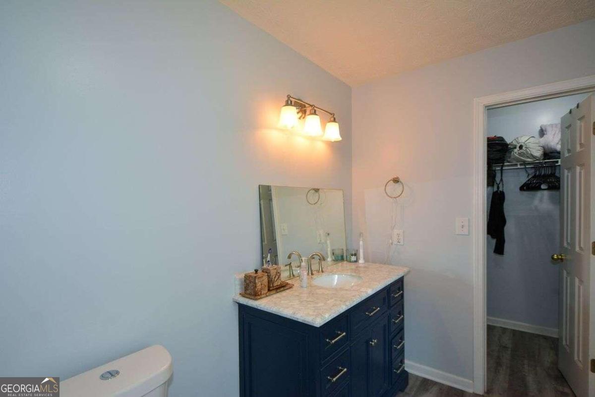 1712 Graystone Drive Property Photo 21