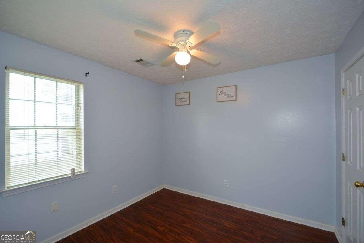 1712 Graystone Drive Property Photo 27