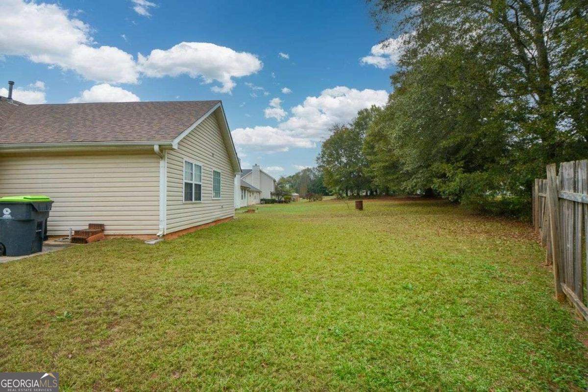 1712 Graystone Drive Property Photo 34