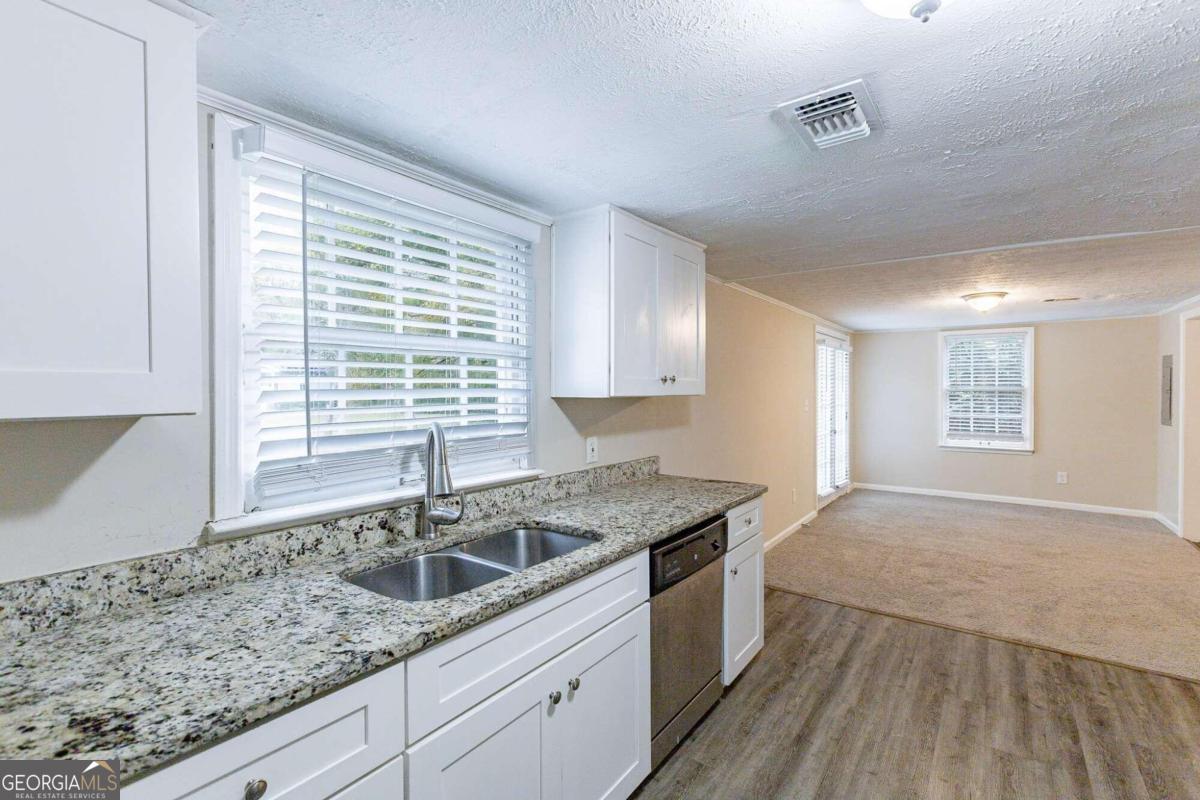 3575 Bright Star Road Property Photo 5