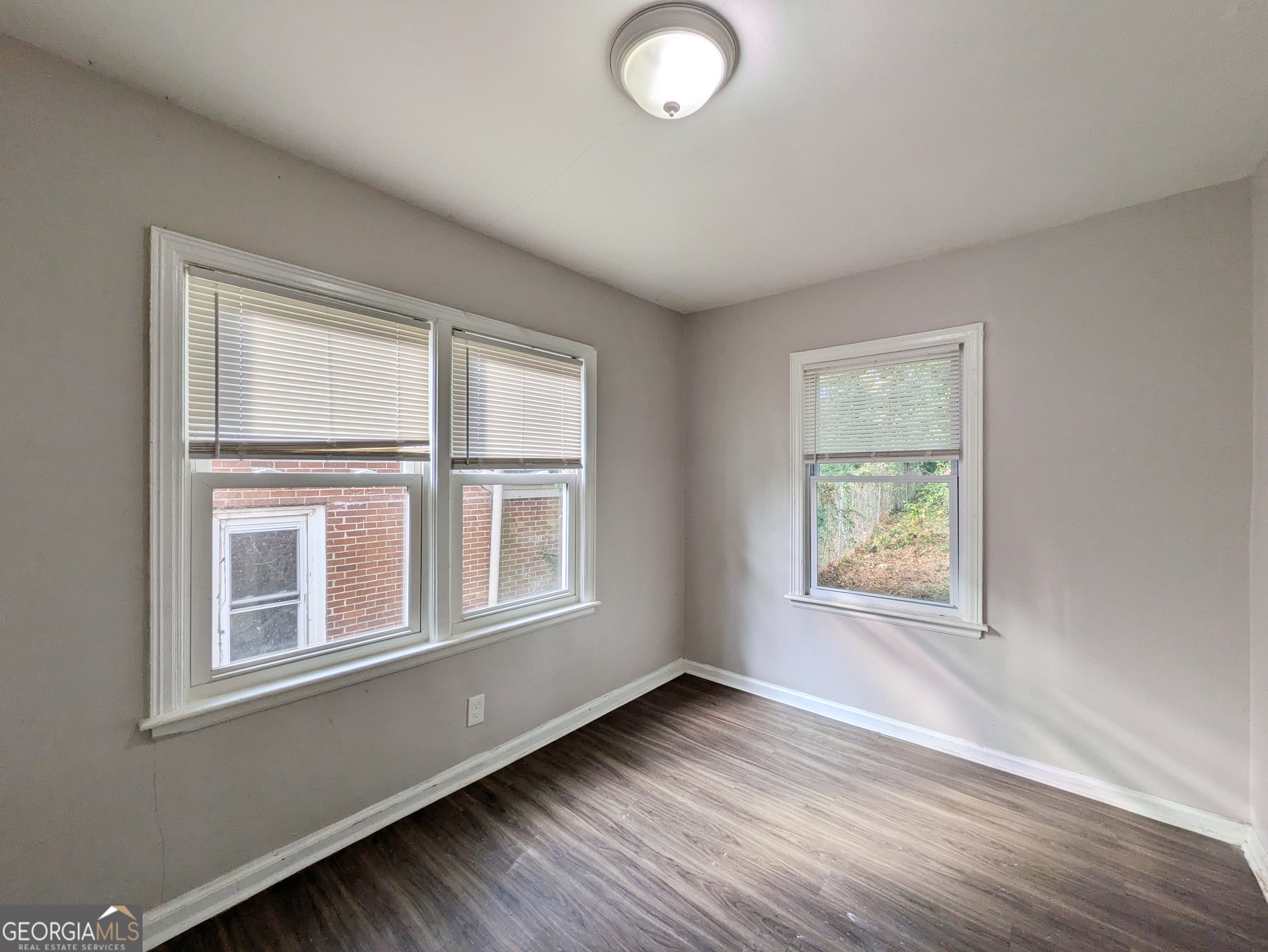 2904 Glenwood Avenue Se Property Photo 7