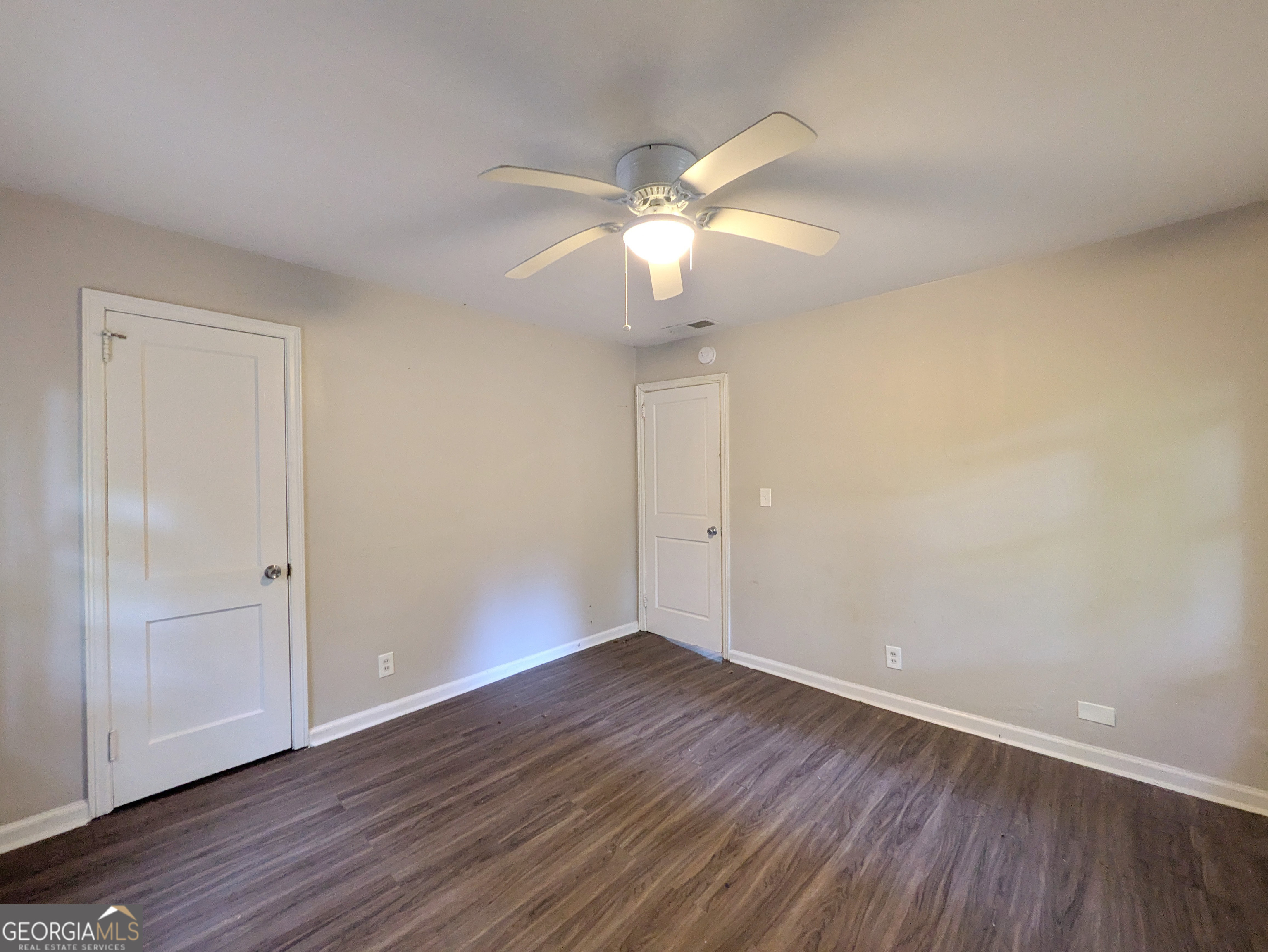 2904 Glenwood Avenue Se Property Photo 15