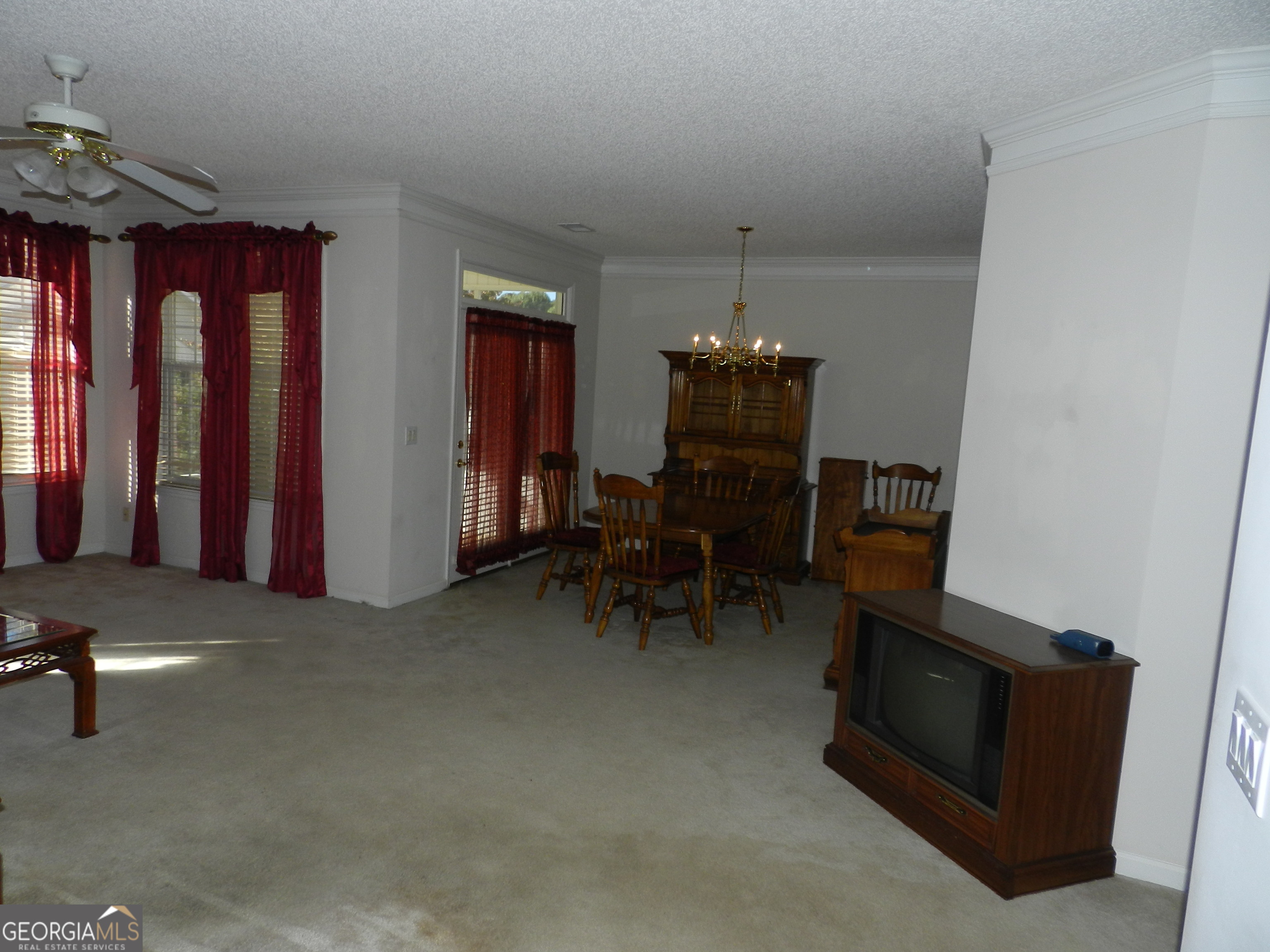 440 Falling Leaf Court Property Photo 8