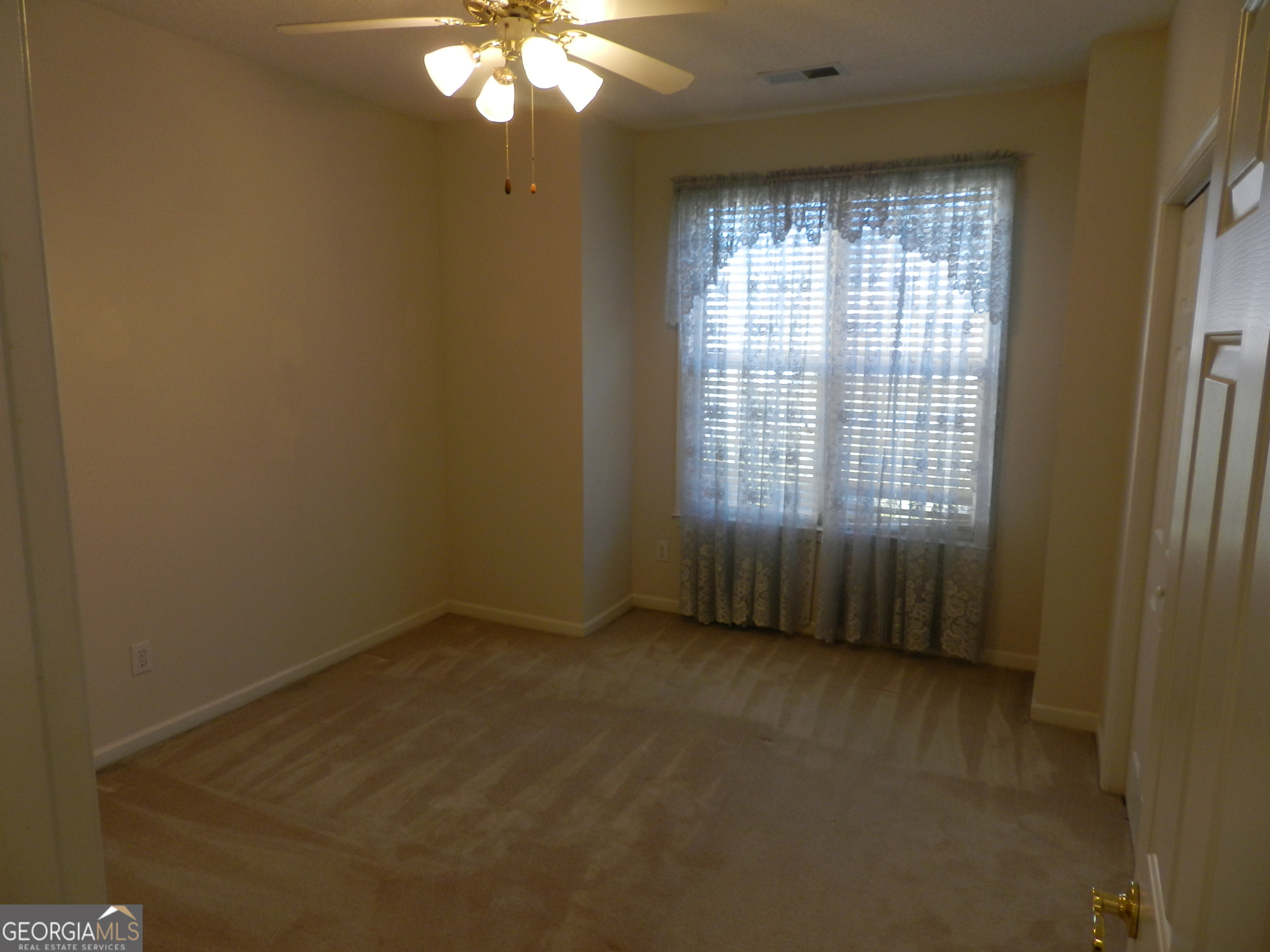 440 Falling Leaf Court Property Photo 19