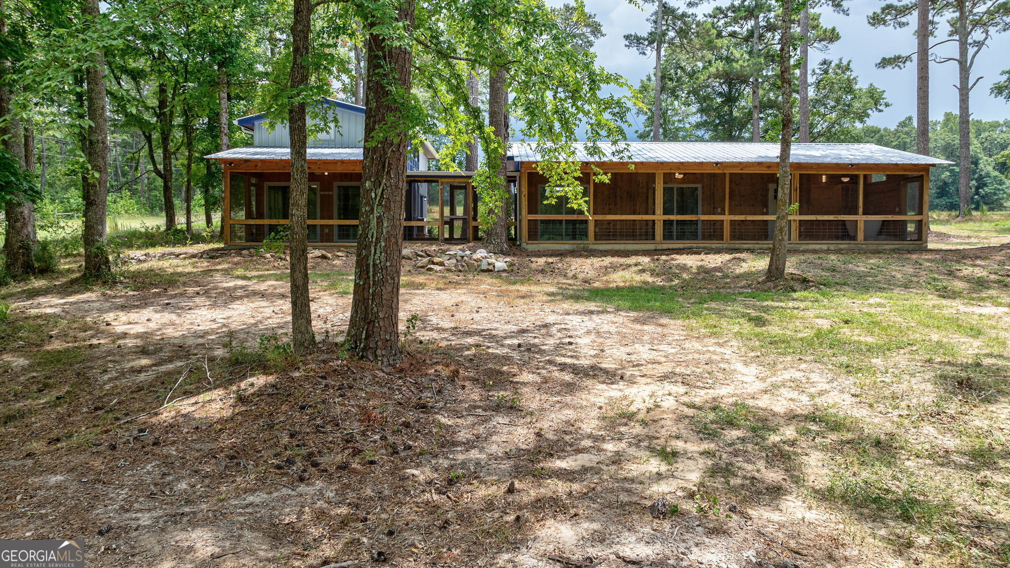 1490 East Peachtree Avenue Property Photo 11