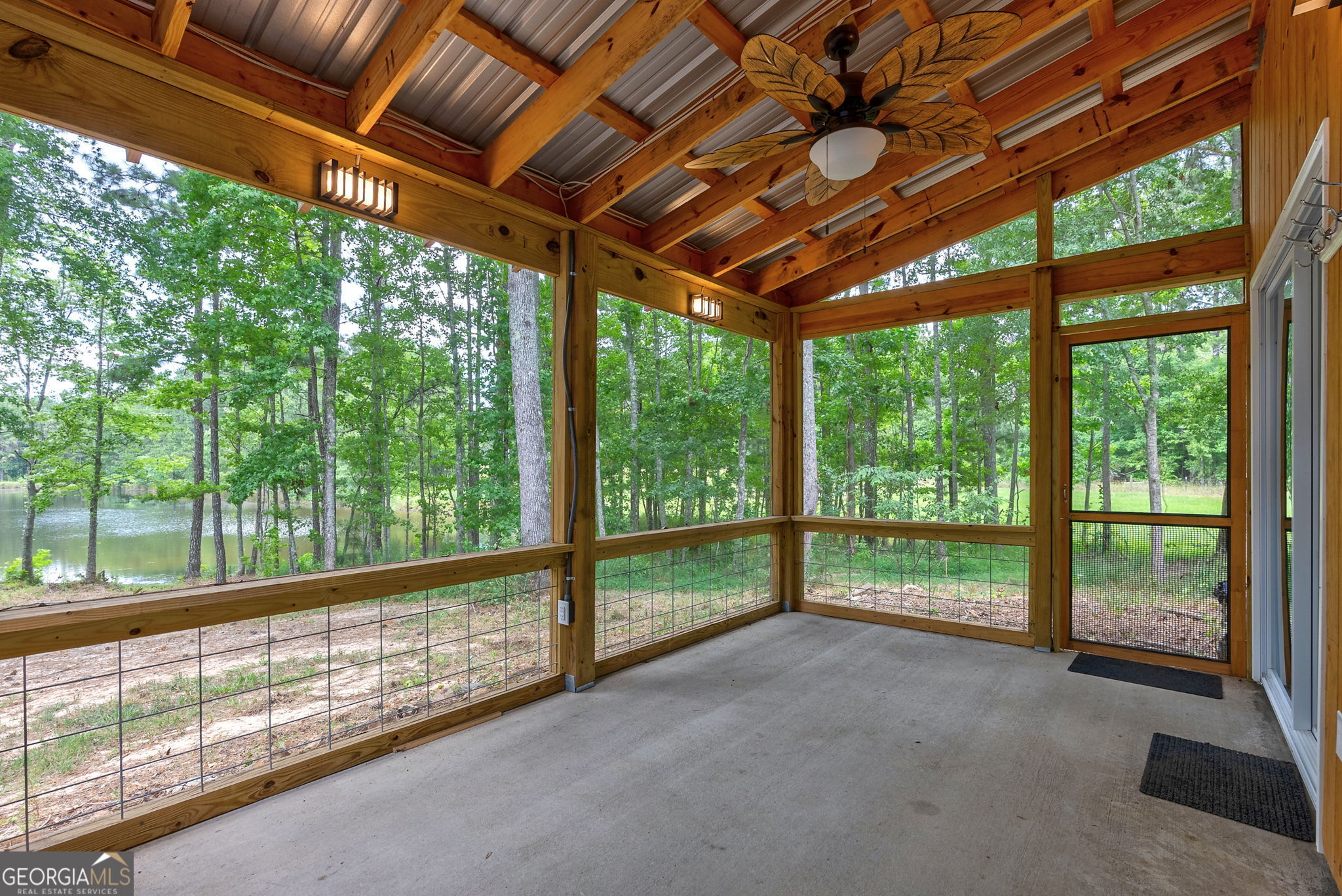 1490 East Peachtree Avenue Property Photo 19