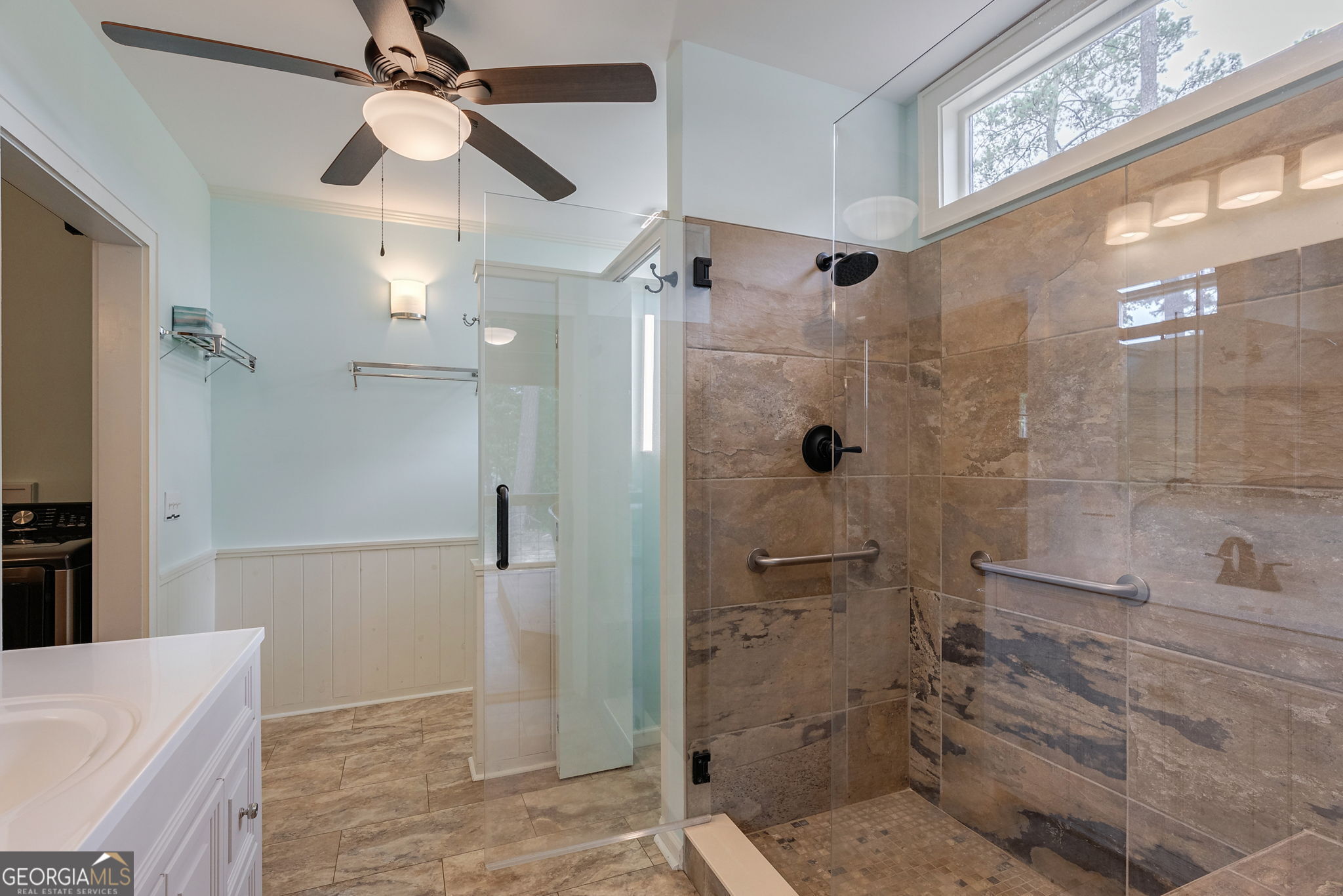 1490 East Peachtree Avenue Property Photo 28