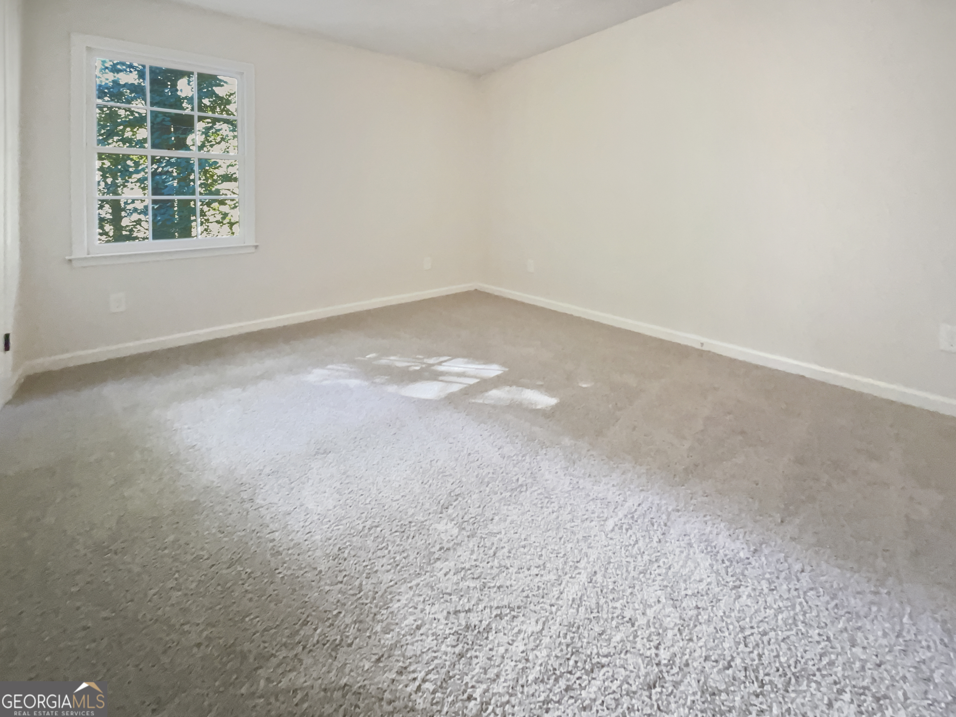 8683 Twin Oaks Drive Property Photo 16