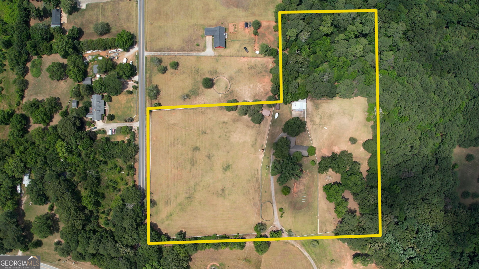 1024 Bethany Road Property Photo 2