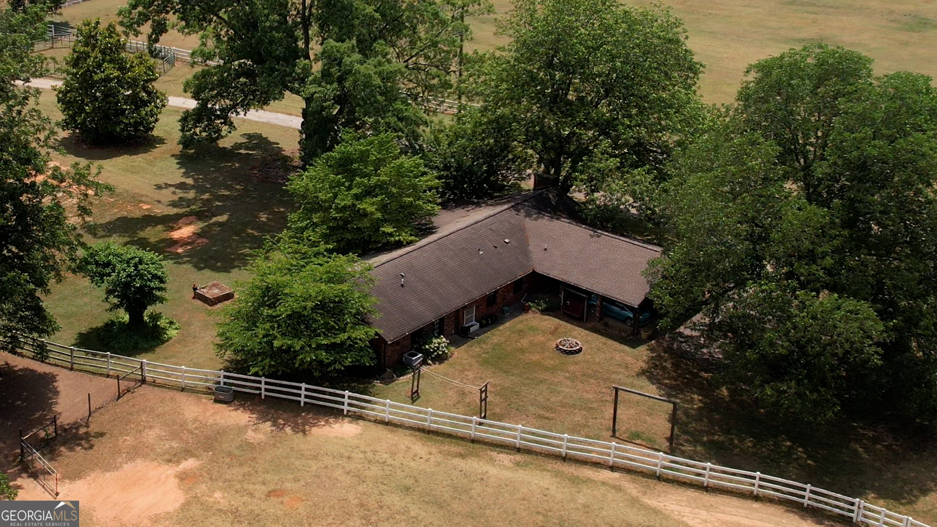 1024 Bethany Road Property Photo 5