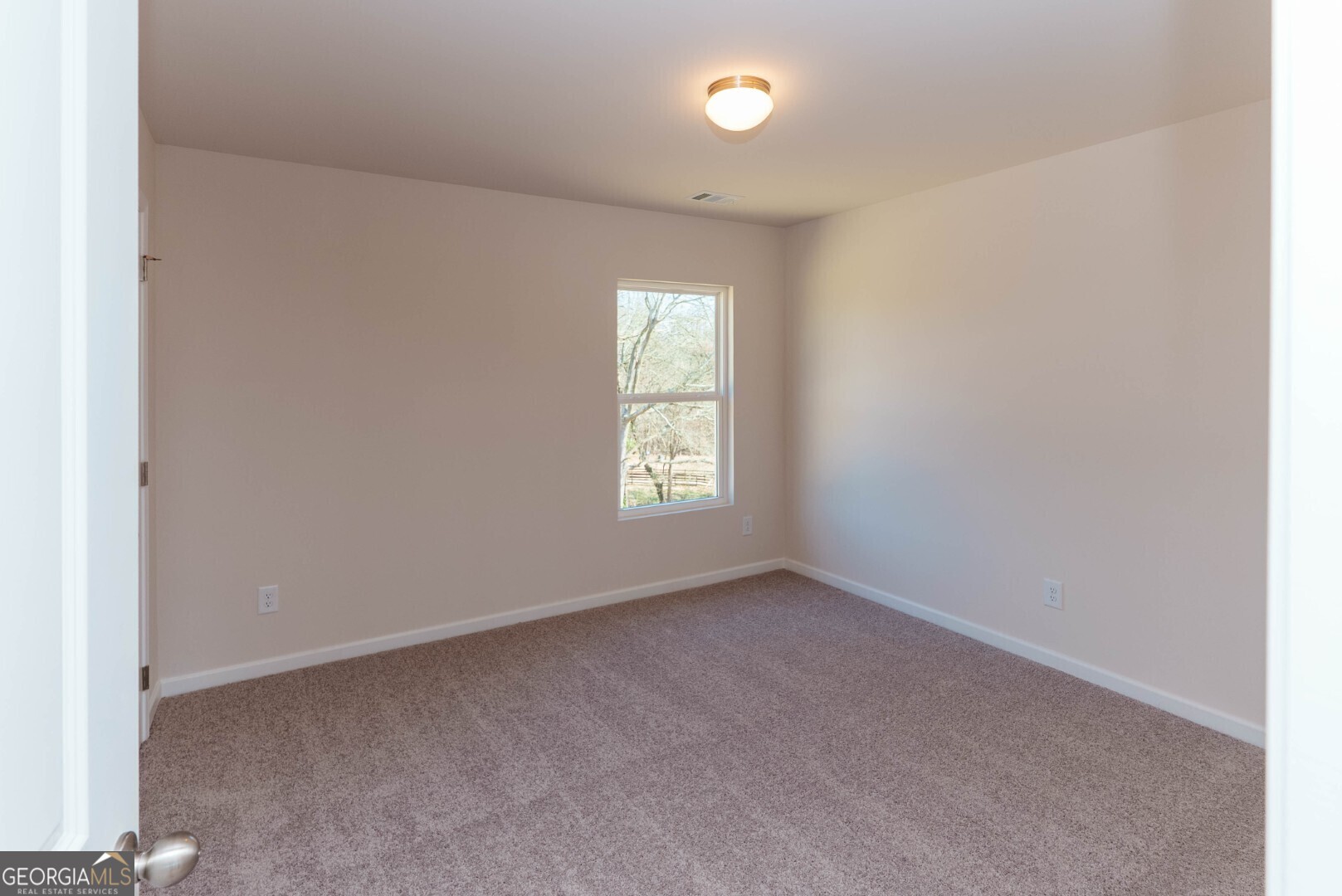 73 Hampton Ridge Way Property Photo 18