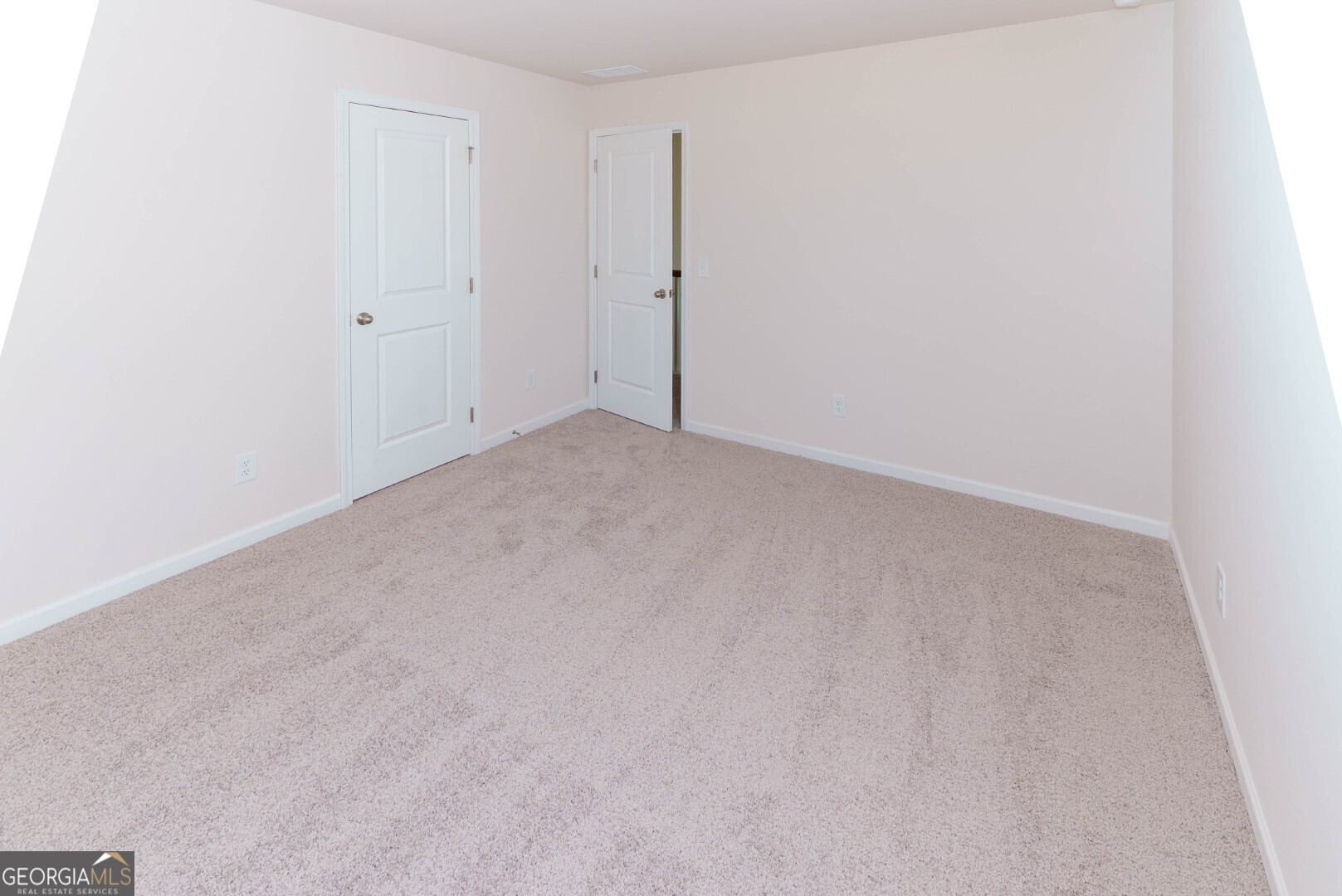 73 Hampton Ridge Way Property Photo 23