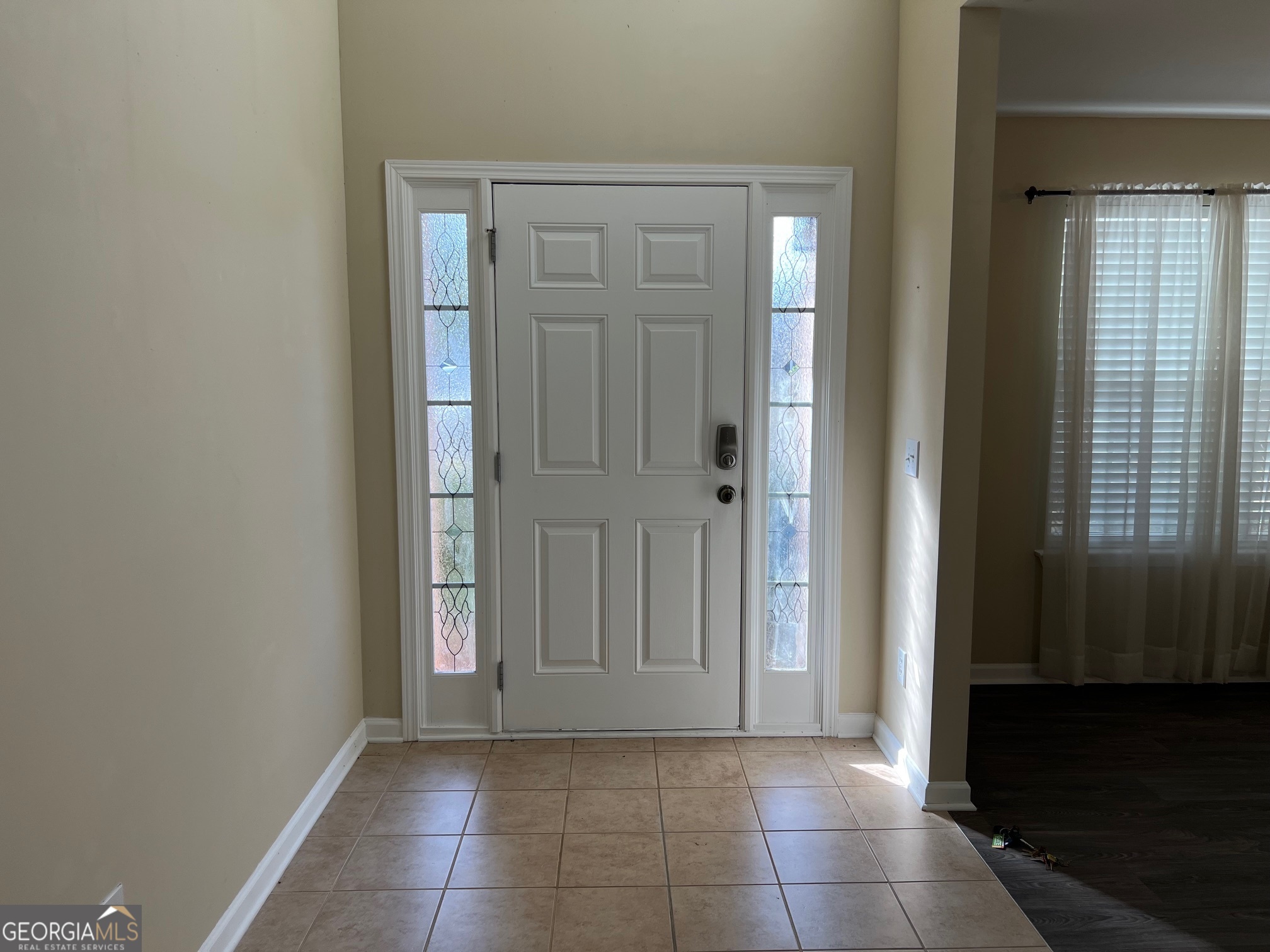 901 Broderick Circle Property Photo 3