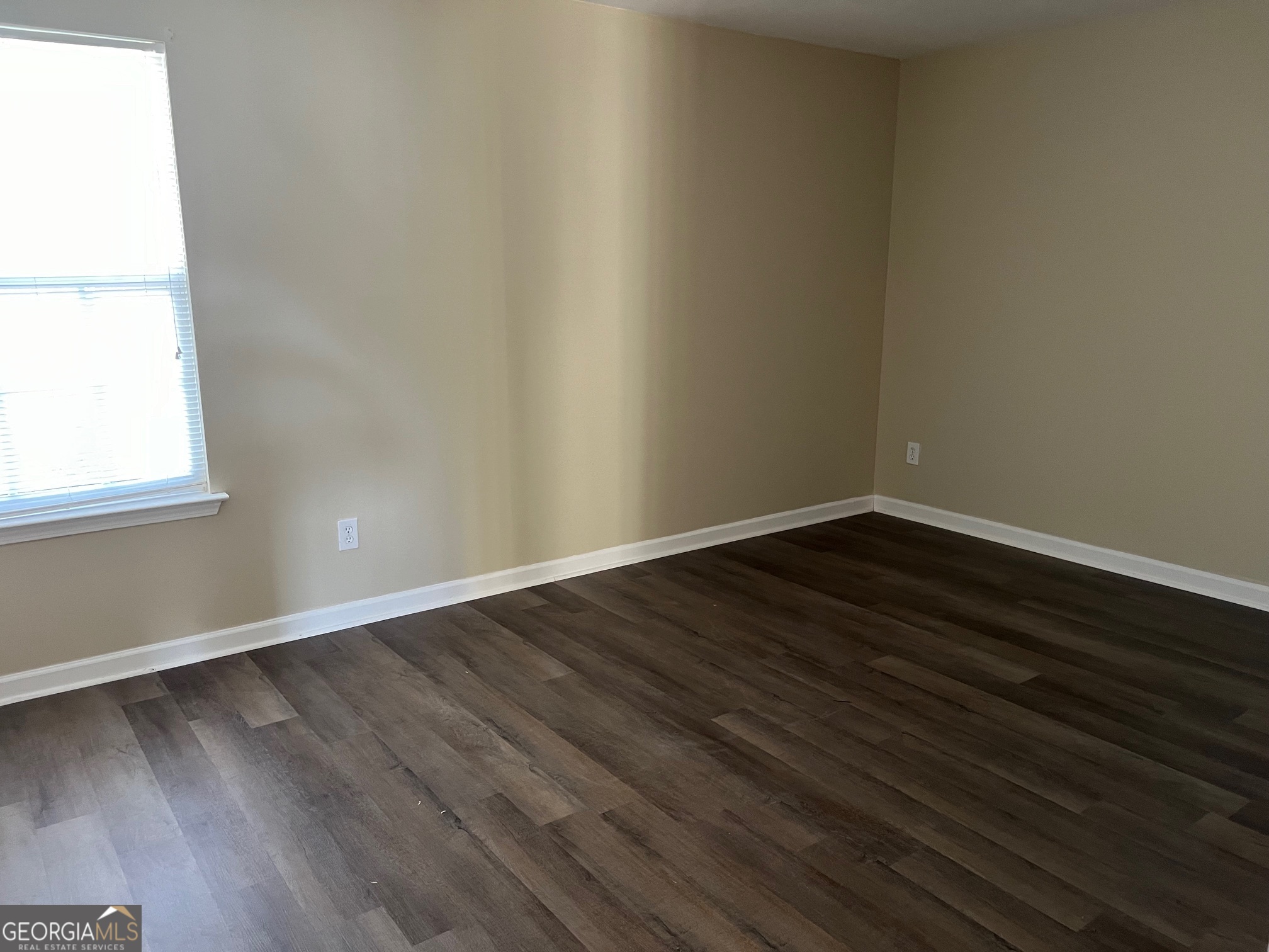 901 Broderick Circle Property Photo 14