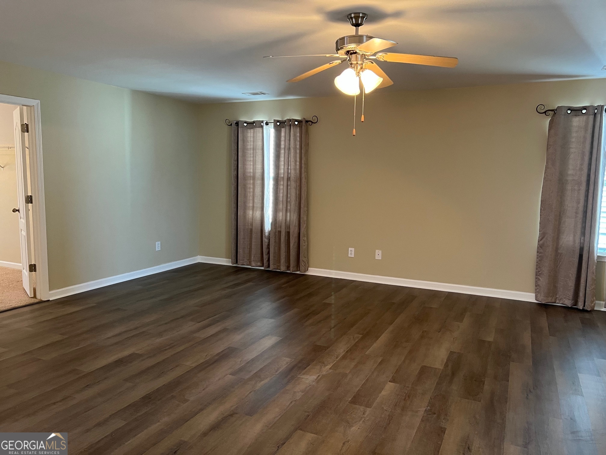 901 Broderick Circle Property Photo 16