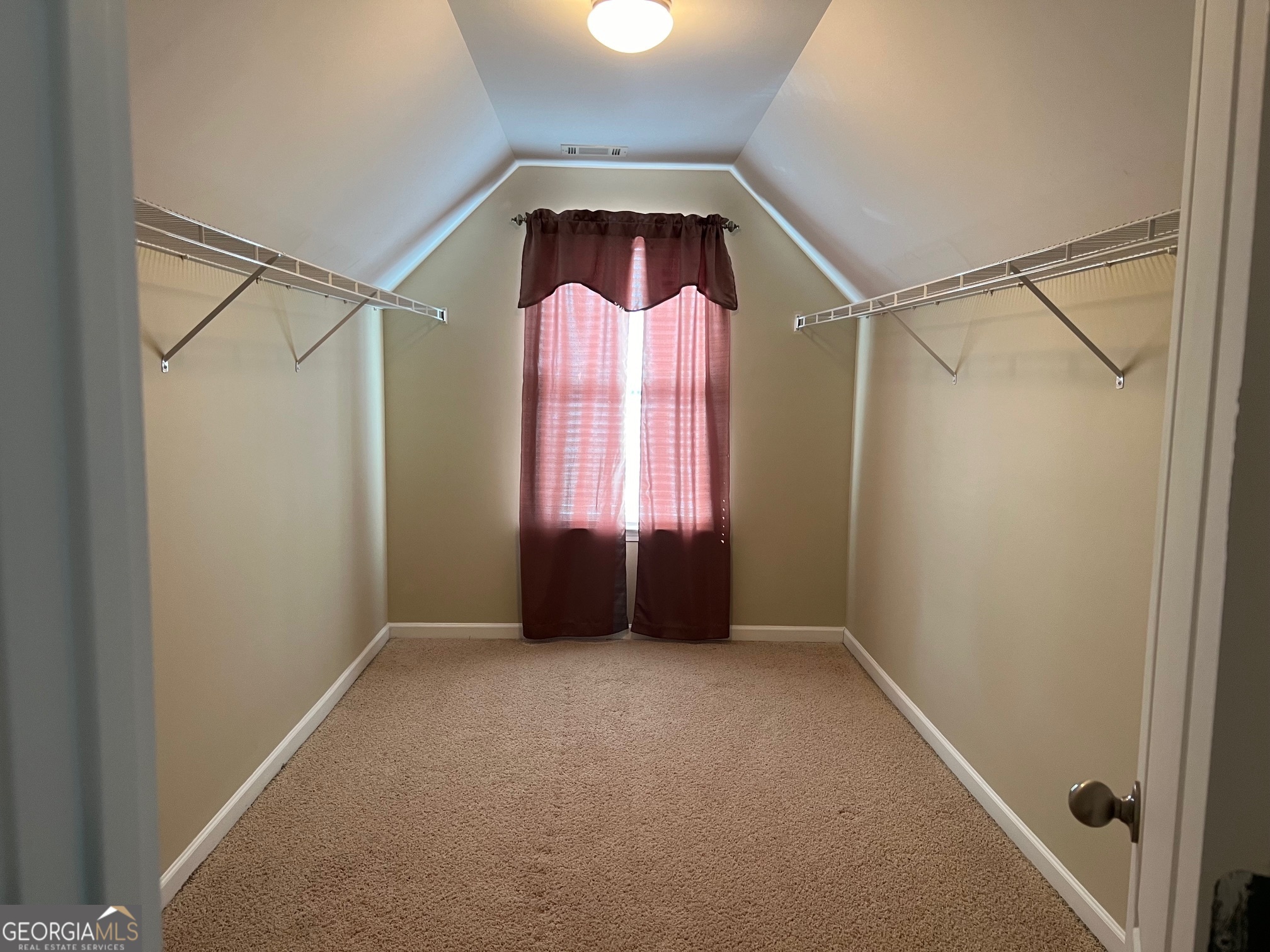 901 Broderick Circle Property Photo 20